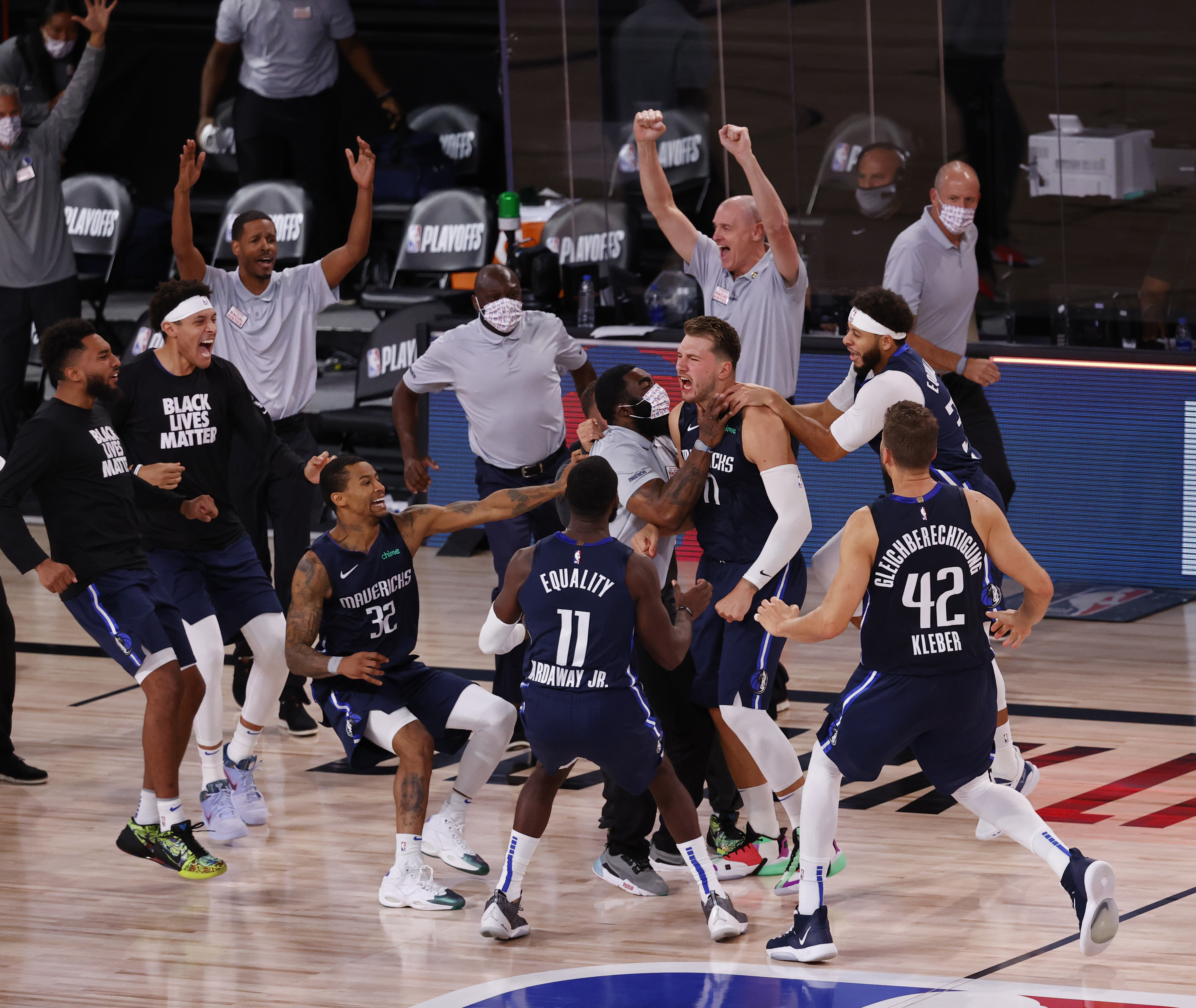 LA Clippers at Dallas Mavericks