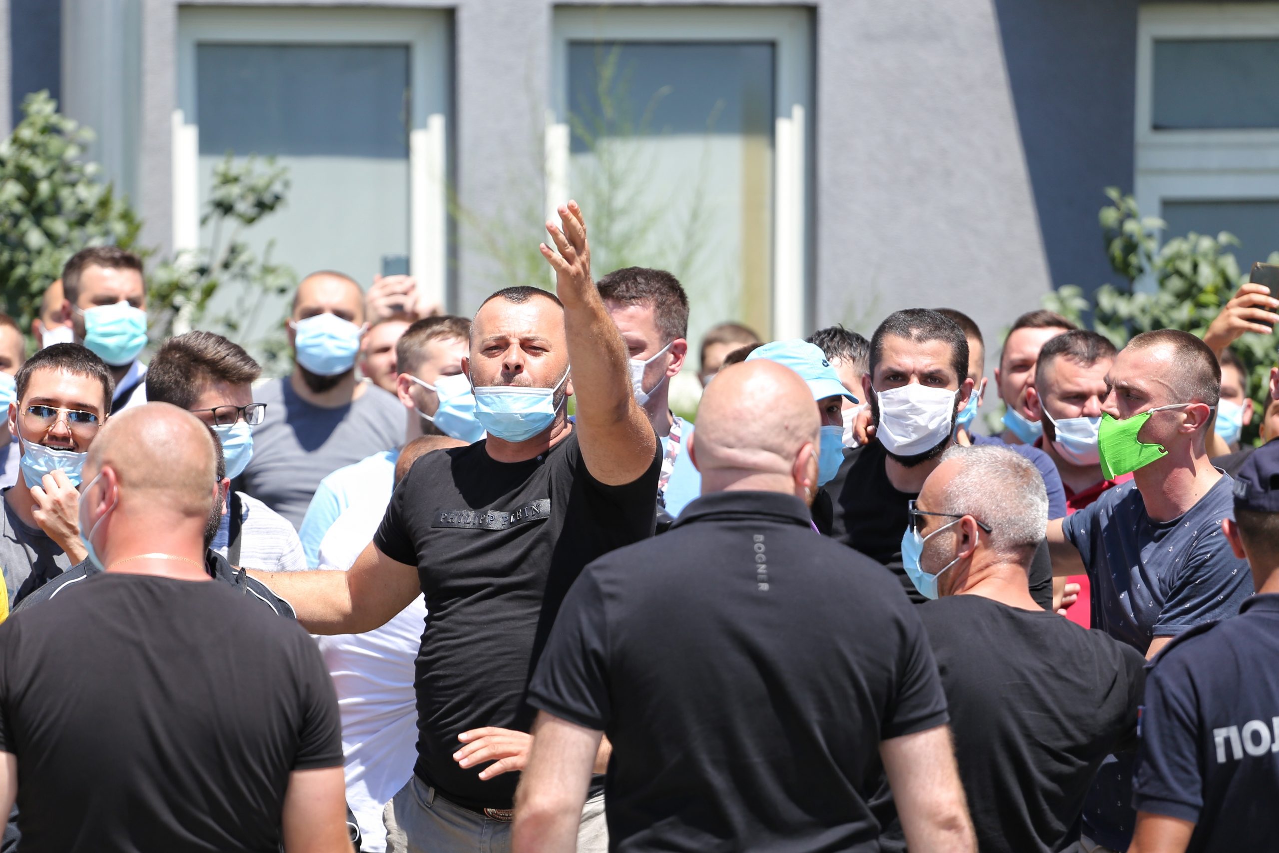 novi pazar milicija dolazak ane brnabic i loncara