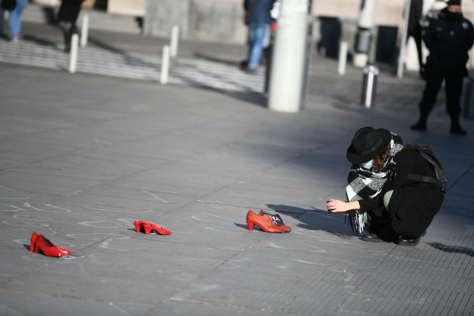 Beograd 06. decembar 2020. Protest  Zenski zivoti su vazni u organizaciji Autonomnog zenskog centra i Zena u crnom na Trgu republike Foto:Vesna Lalić/Nova.rs