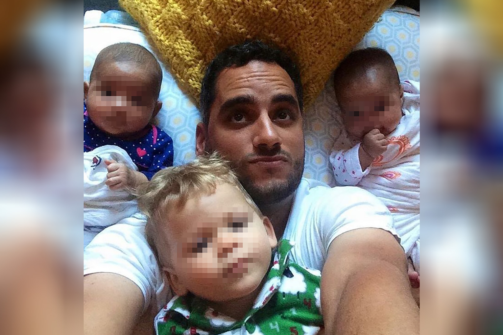 Hoze Rolon, gej tata