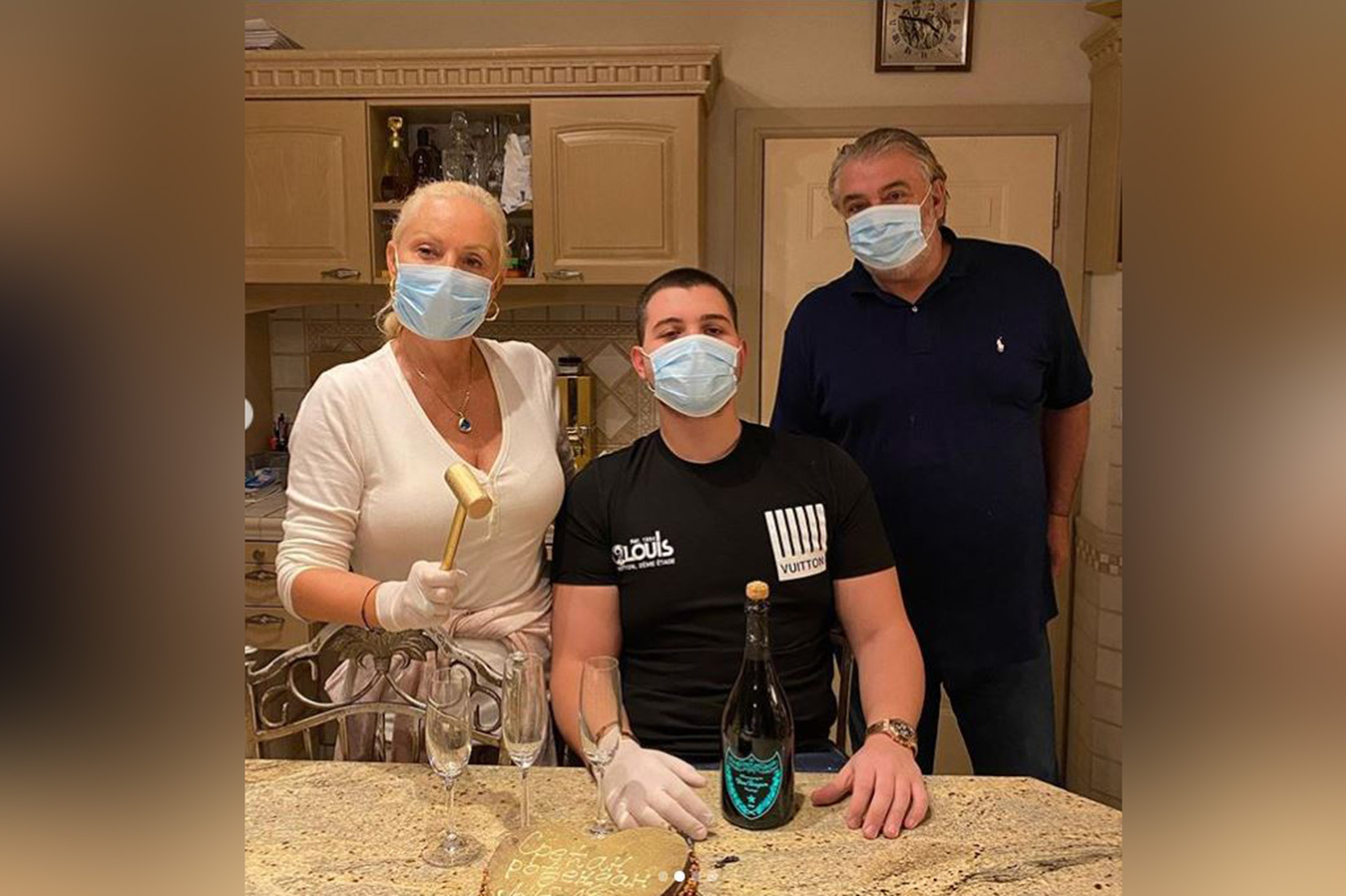Brena, Stefan, Boba, maske, koronavirus, rođendan