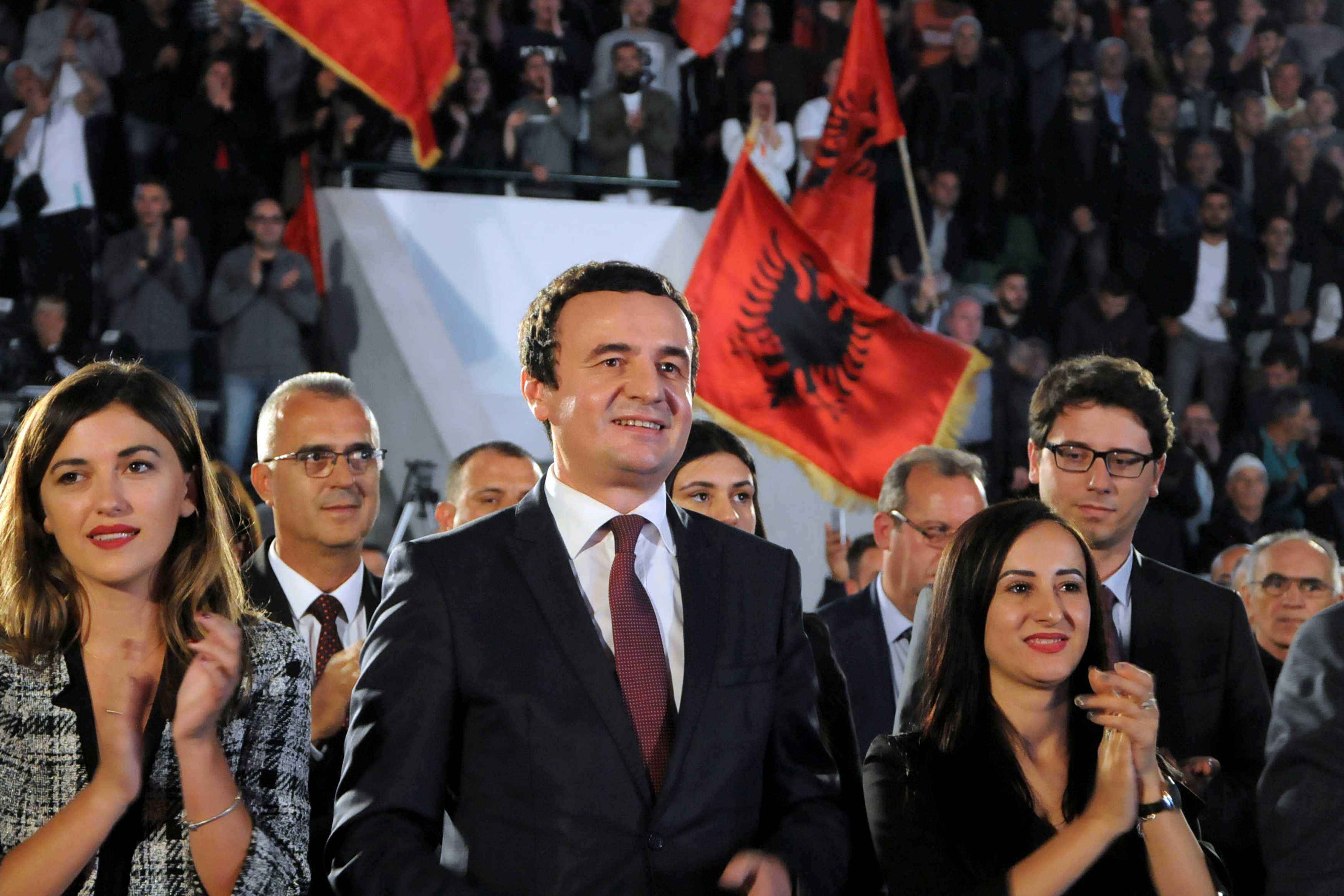 Kosovo prepares to hold an early parliamentary election