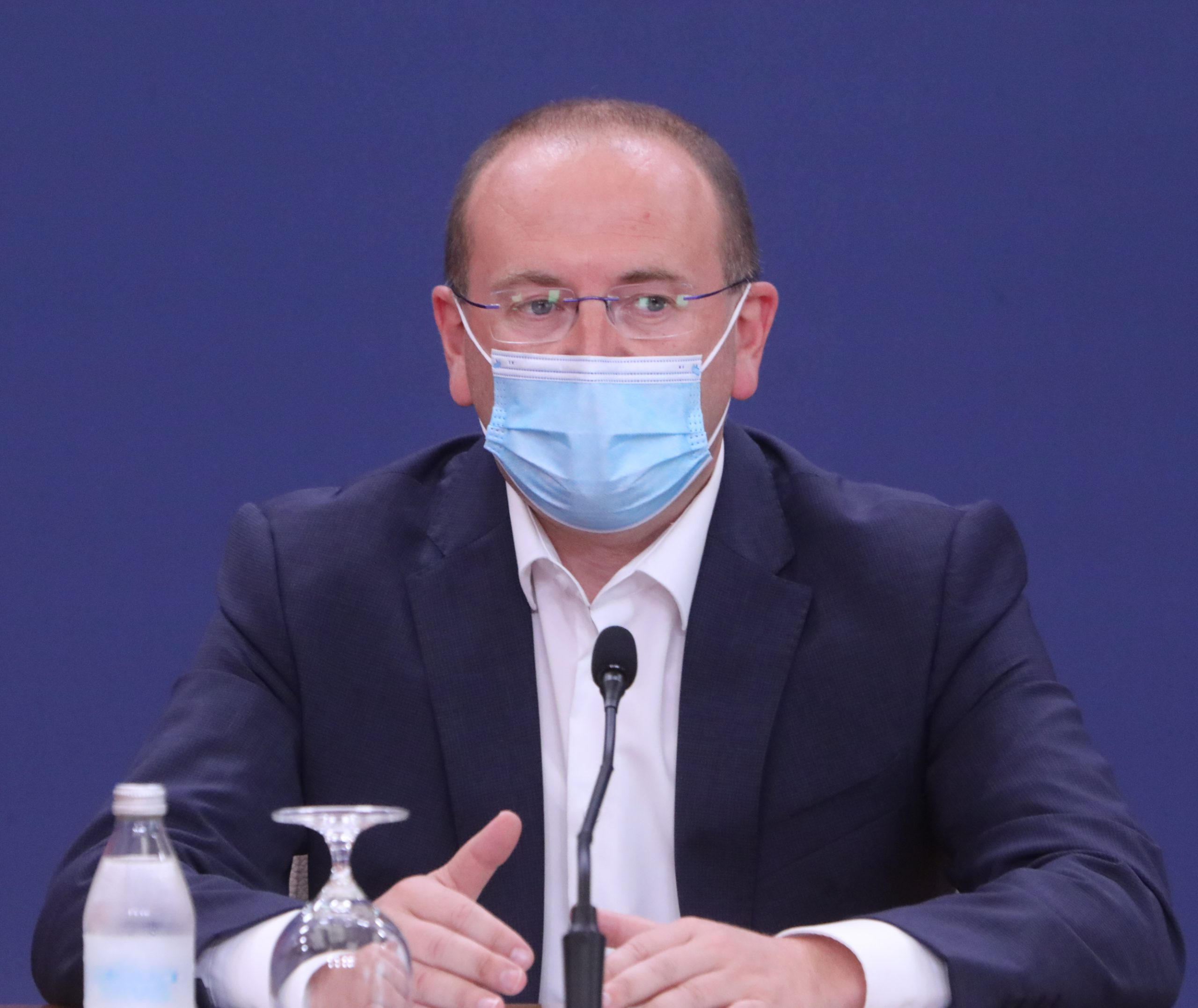 Beograd, 7. avgusta 2020 - Konferencija za novinare Kriznog staba. Pokrajinski sekretar za zdravstvo i clan Kriznog staba Zoran Gojkovic. TANJUG/ VLADA REPUBLIKE SRBIJE/ SLOBODAN MILJEVIC/bs