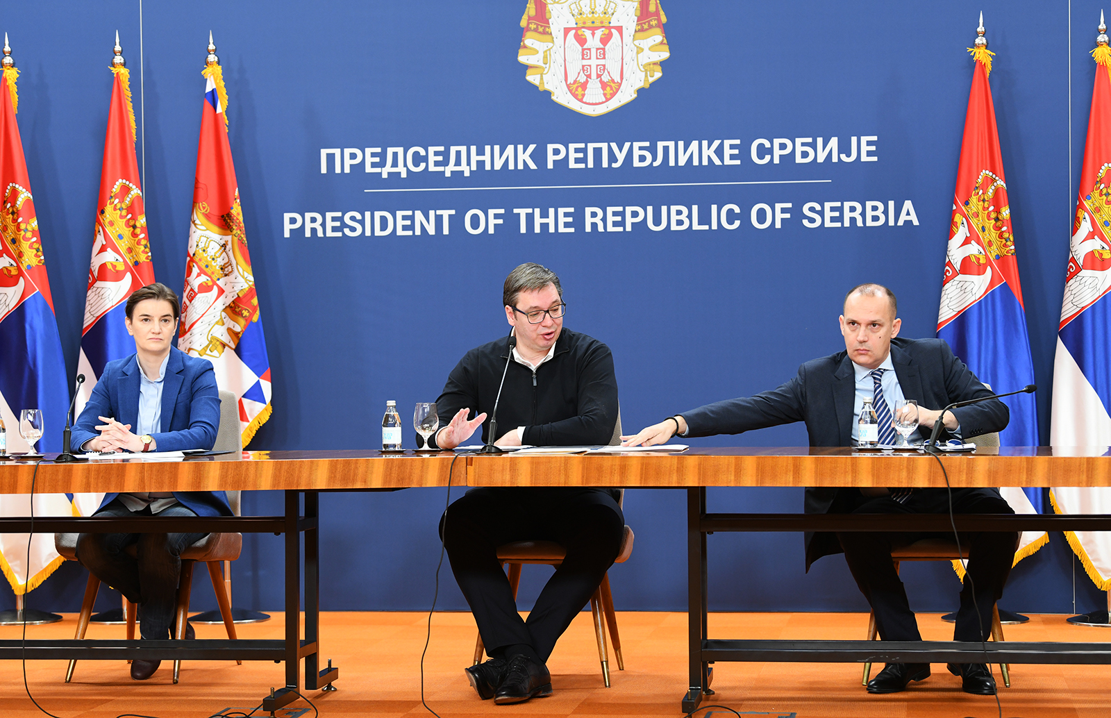 Beograd 19.03.2020. Ana Brnabić, Aleksandar Vučić, Zlatibor Lončar, obraćanje Aleksandra Vučića, konferencija za novinare, palat Srbija, koronavirus, vanredno stanje Foto: Vesna Lalić/Nova.rs