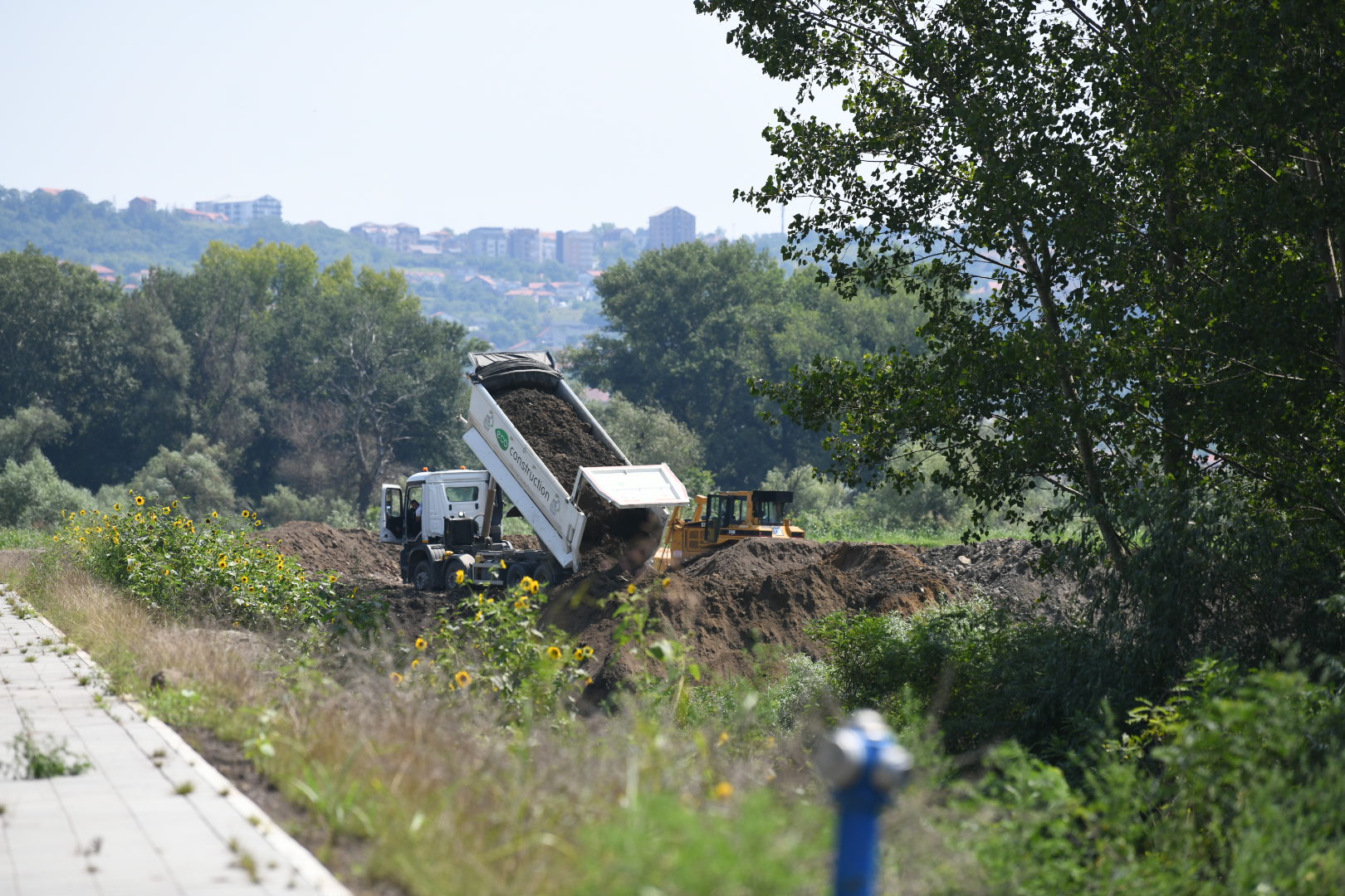 Beograd 08.08.2020. Izgradnja na desnoj obali Dunava, navodni radovi brata Ane Brnabic foto Foto: Vesna Lalić/Nova.rs