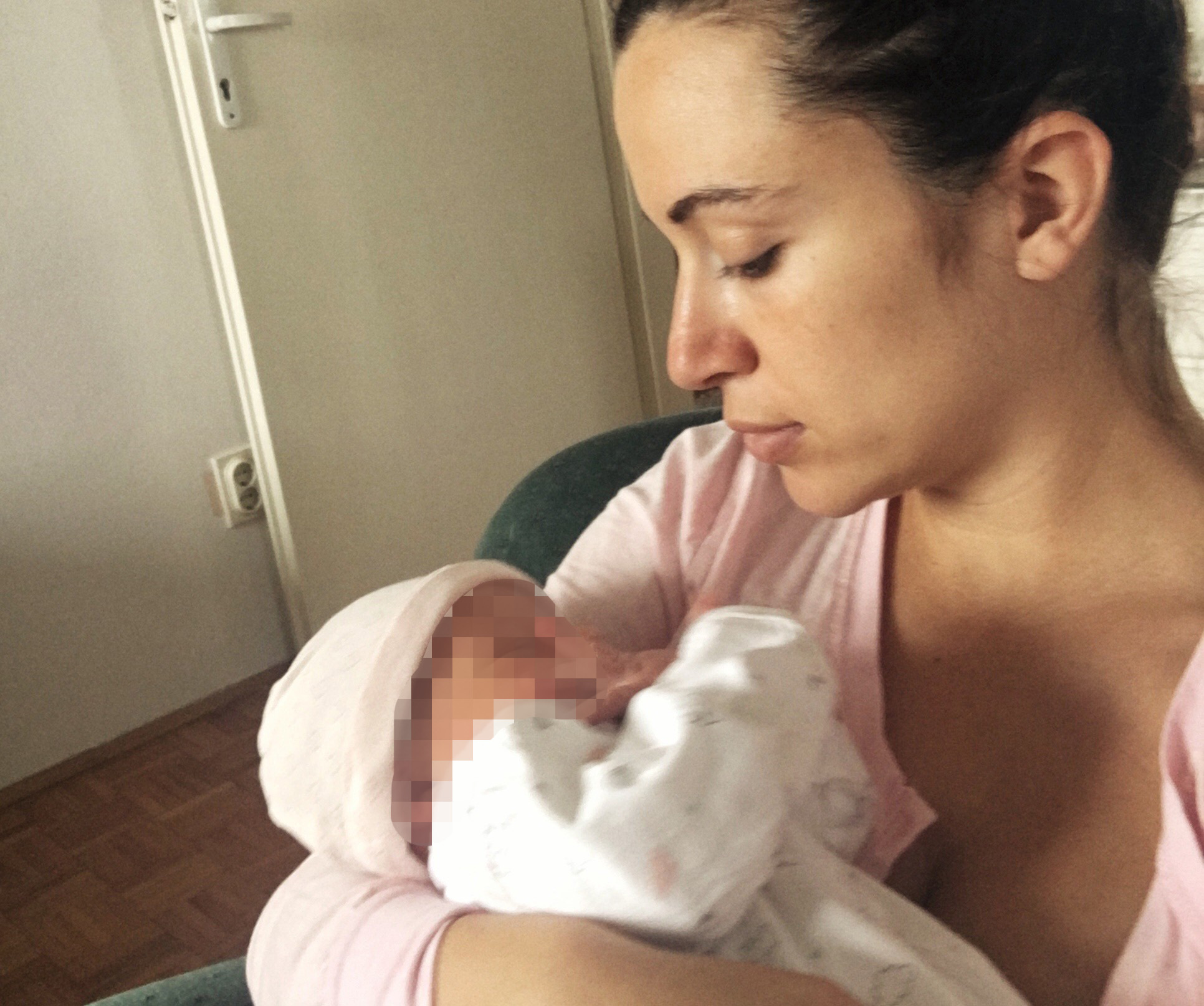 Iva Parađanin, mama, beba Foto:  Iva Parađanin