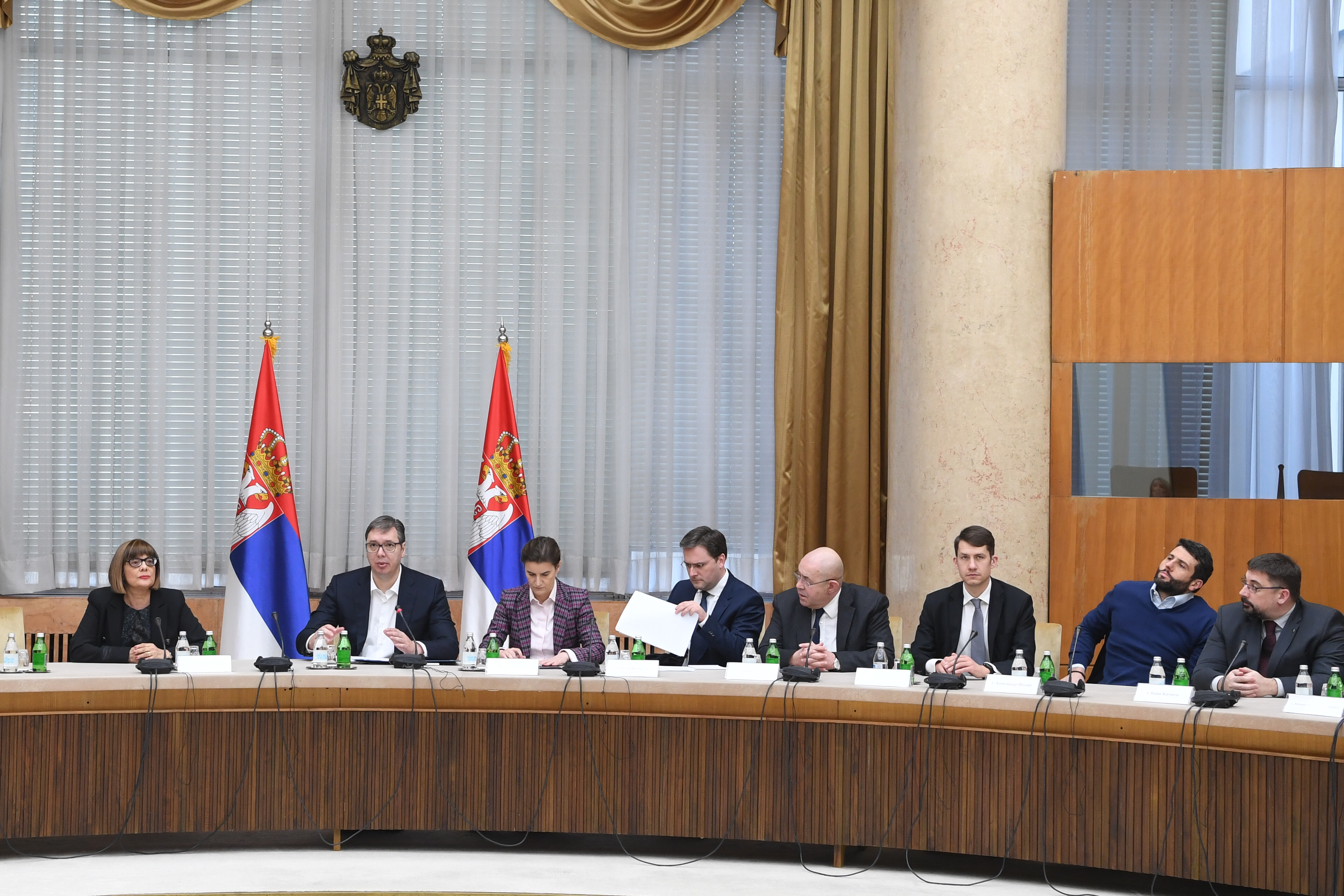 Aleksandar Vučić, sastanak, stranke, predstavnici stranka, izbori
Beograd, 17. marta 2020. - Predsednik Srbije Aleksandar Vucic sastao se sa predstavnicima stranaka koje su najavile ucesce na izborima. TANJUG - Pres sluzba Predsednika Srbije - bk