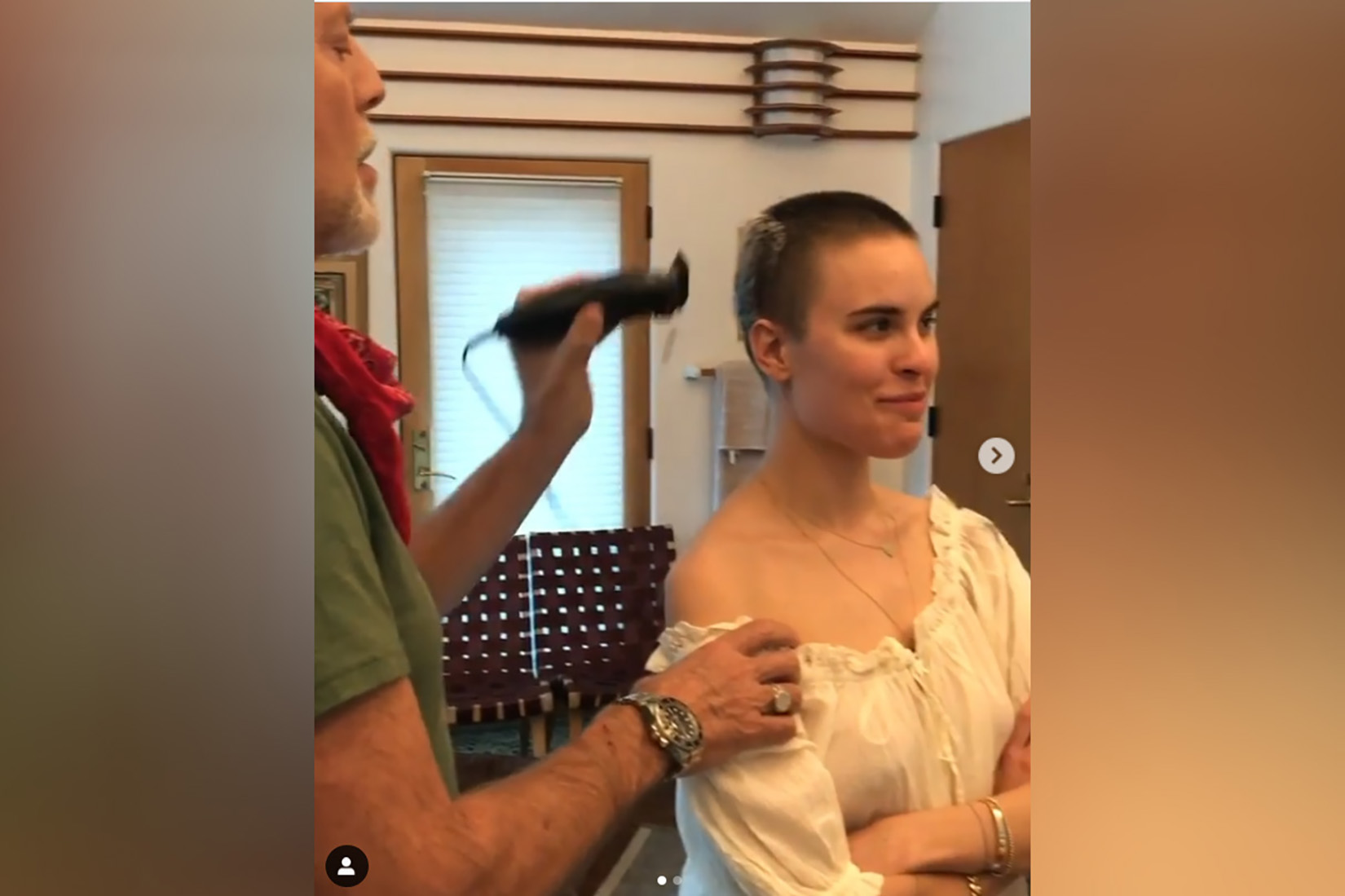 Brus Vilis, Rumor Vilis, šišanje Foto: Printscreen/Instagram/Buuski