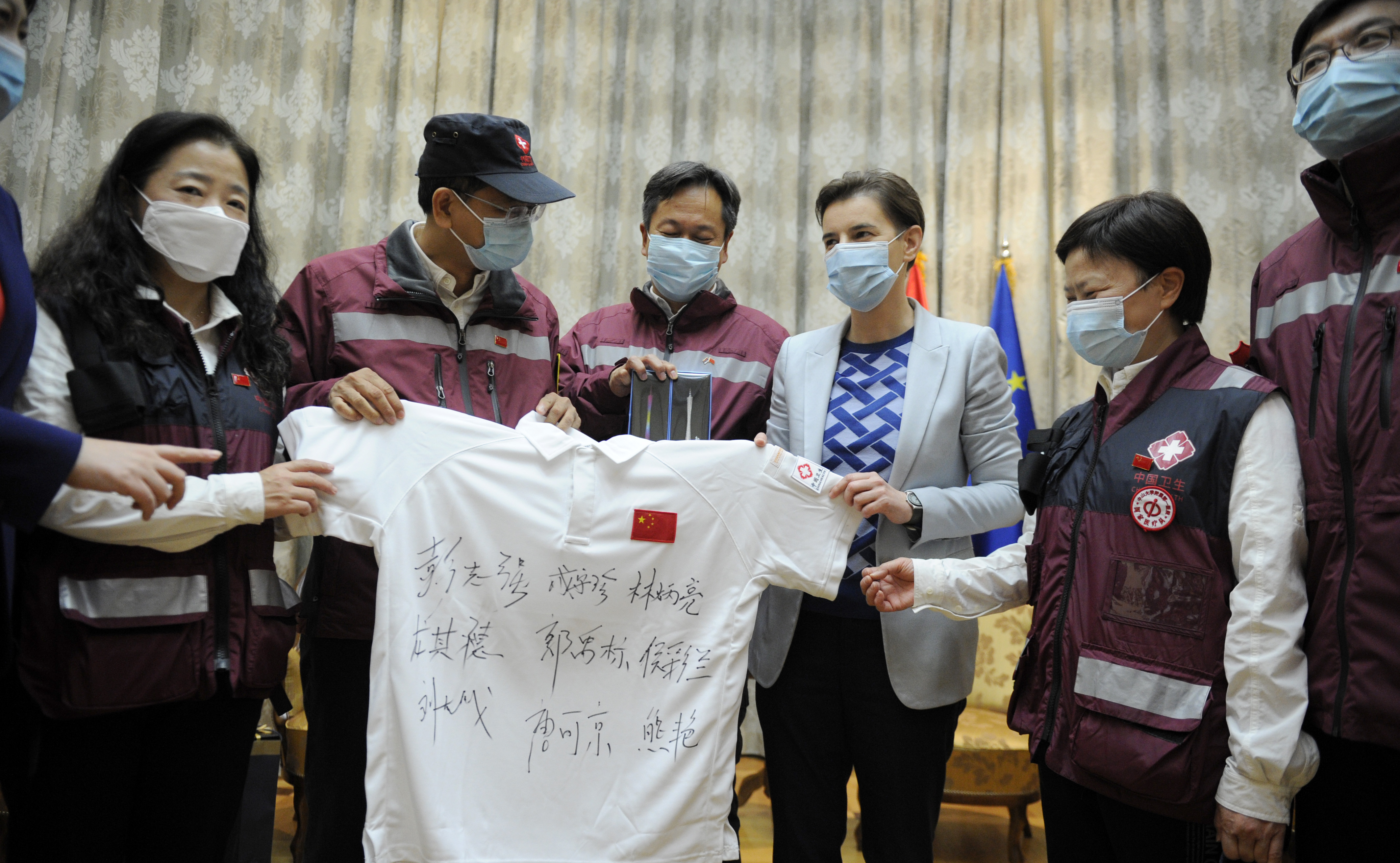 Beograd, 10. juna 2020 - Prijem povodom odlaska kineskih medicinskih strucnjaka koji priredjuje premijerka Ana Brnabic. FOTO TANJUG/ TANJA VALIC/bs