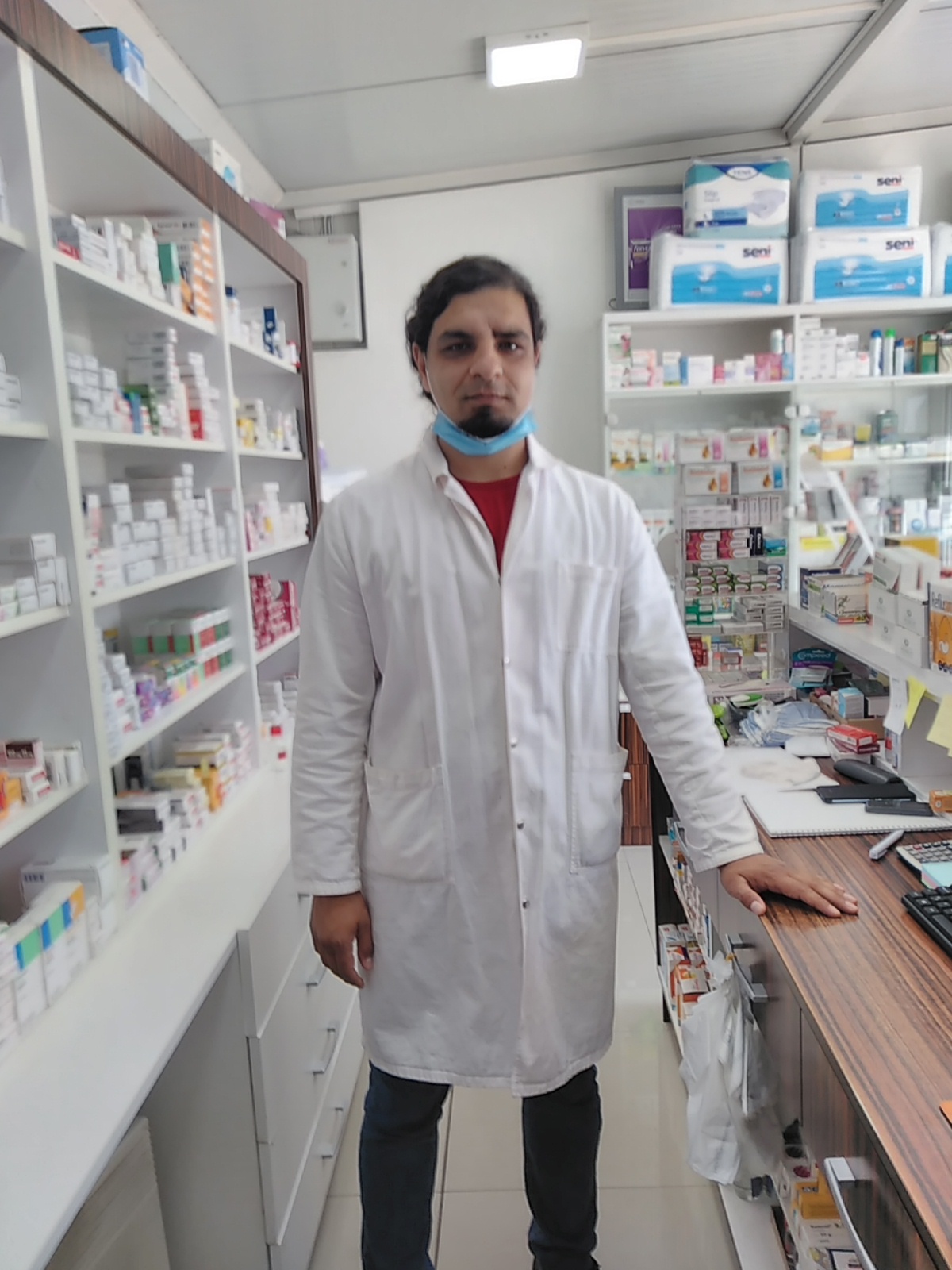 Robert-Kasumović-magistar-farmacije-1.jpg