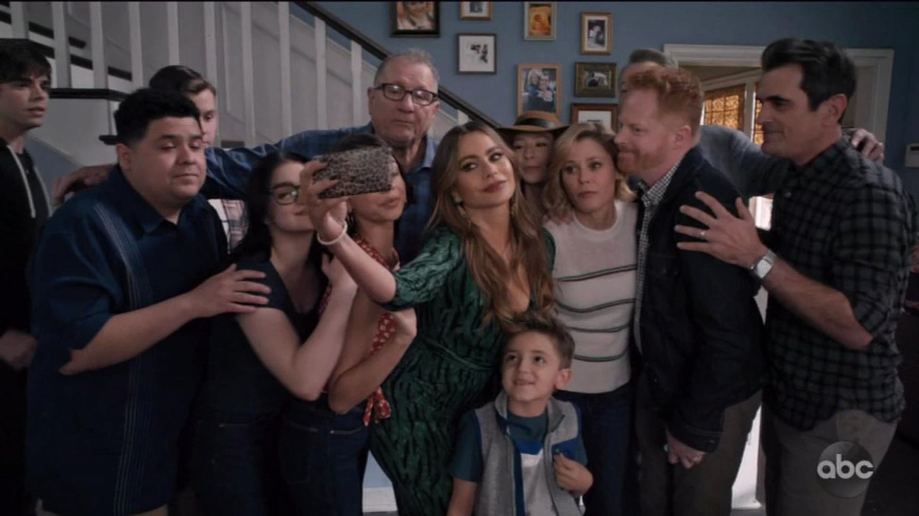 ABCs Modern Family ends 11 season run as whole Pritchett family says goodbye during emotional hour long series finale