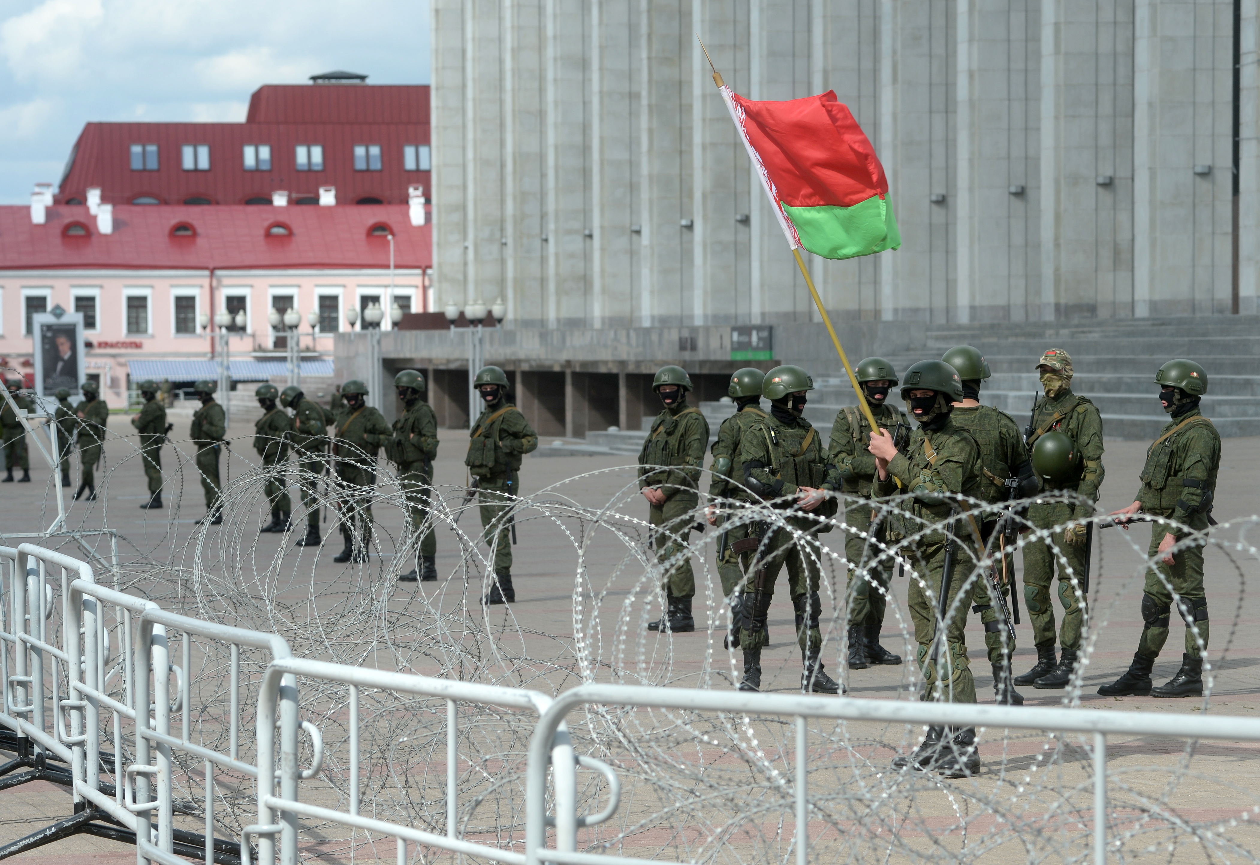 Opposition protests continue in Minsk