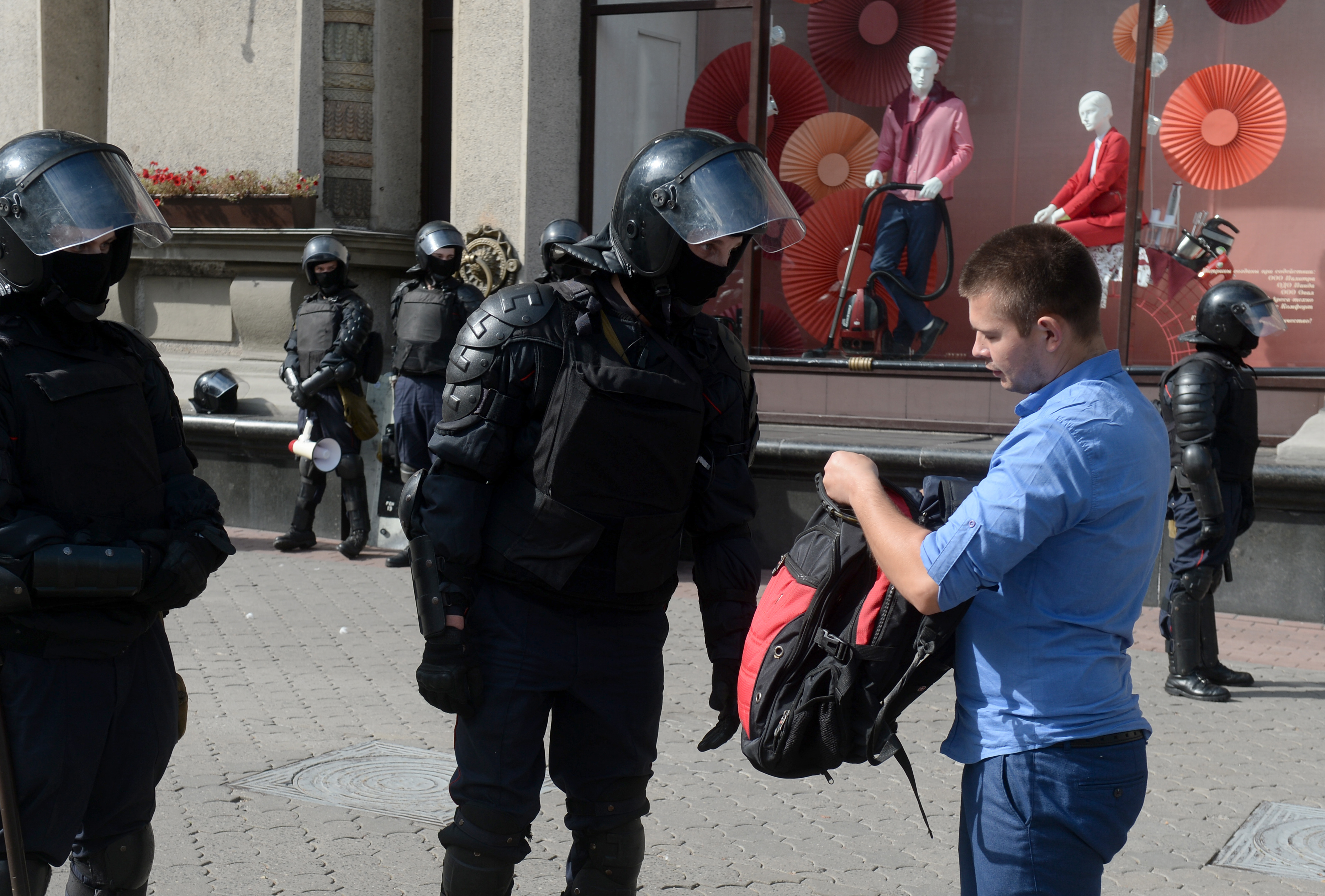 Opposition protests continue in Minsk