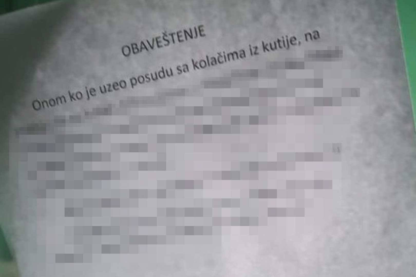 Obavestenje kolaci iz kutije za konje