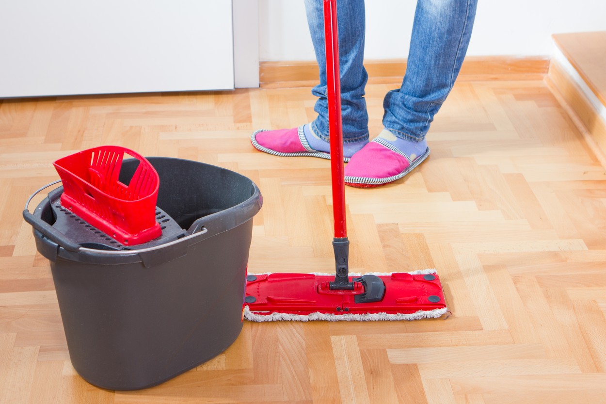 House cleaning,Image: 170009805, License: Royalty-free, Restrictions: , Model Release: yes, Credit line: Mitar gavric / Panthermedia / Profimedia