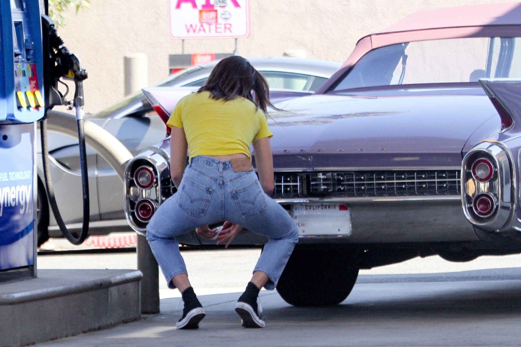 *EXCLUSIVE* Kendall Jenner stops at a gas station to fuel up her vintage car