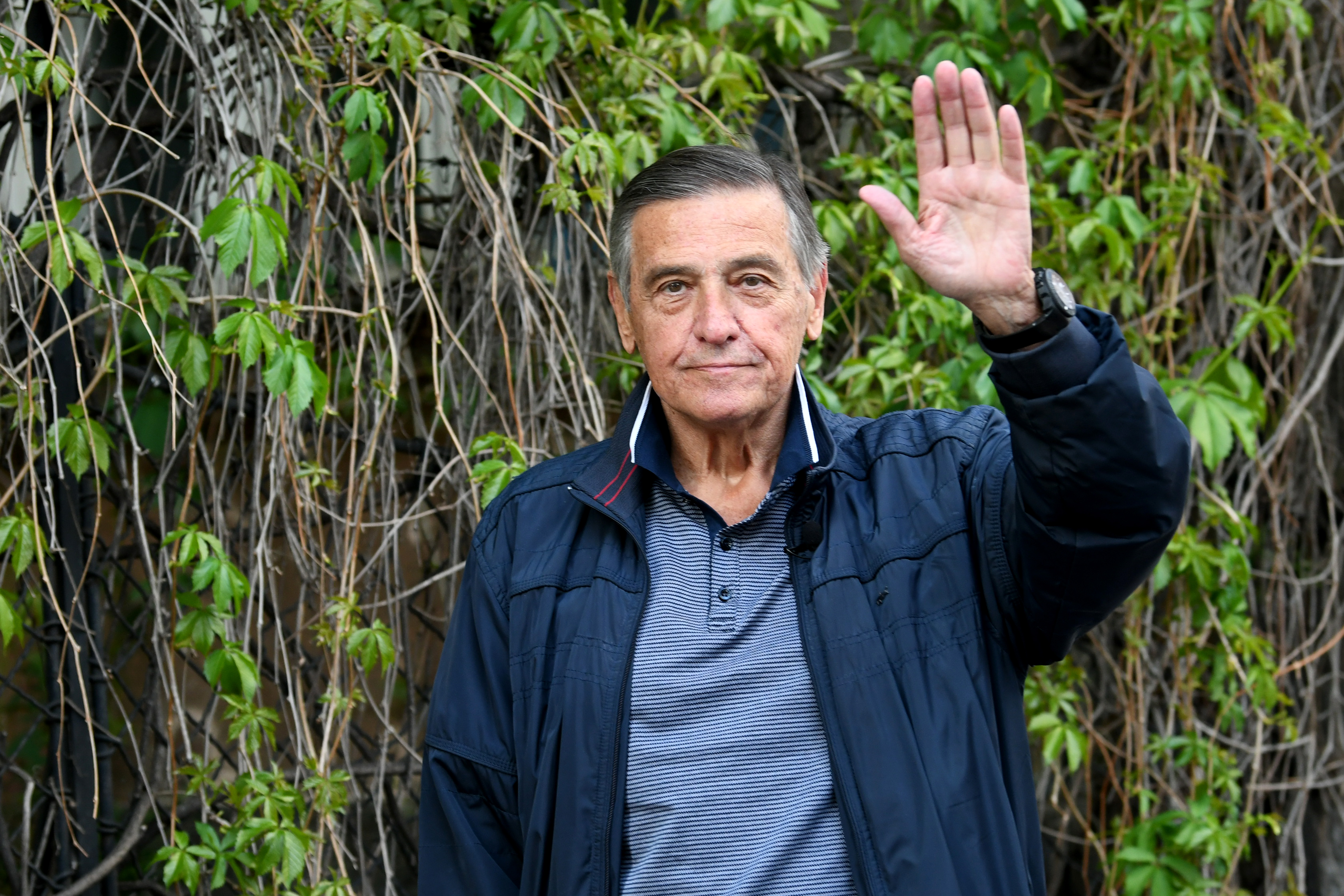 BEOGRAD 21.04.2020 Milutin Mrkonjić, šetnja sa penzionerima, prvi put šetnja starijih osoba, penzioneri Foto:Vesna Lalić/Nova.rs