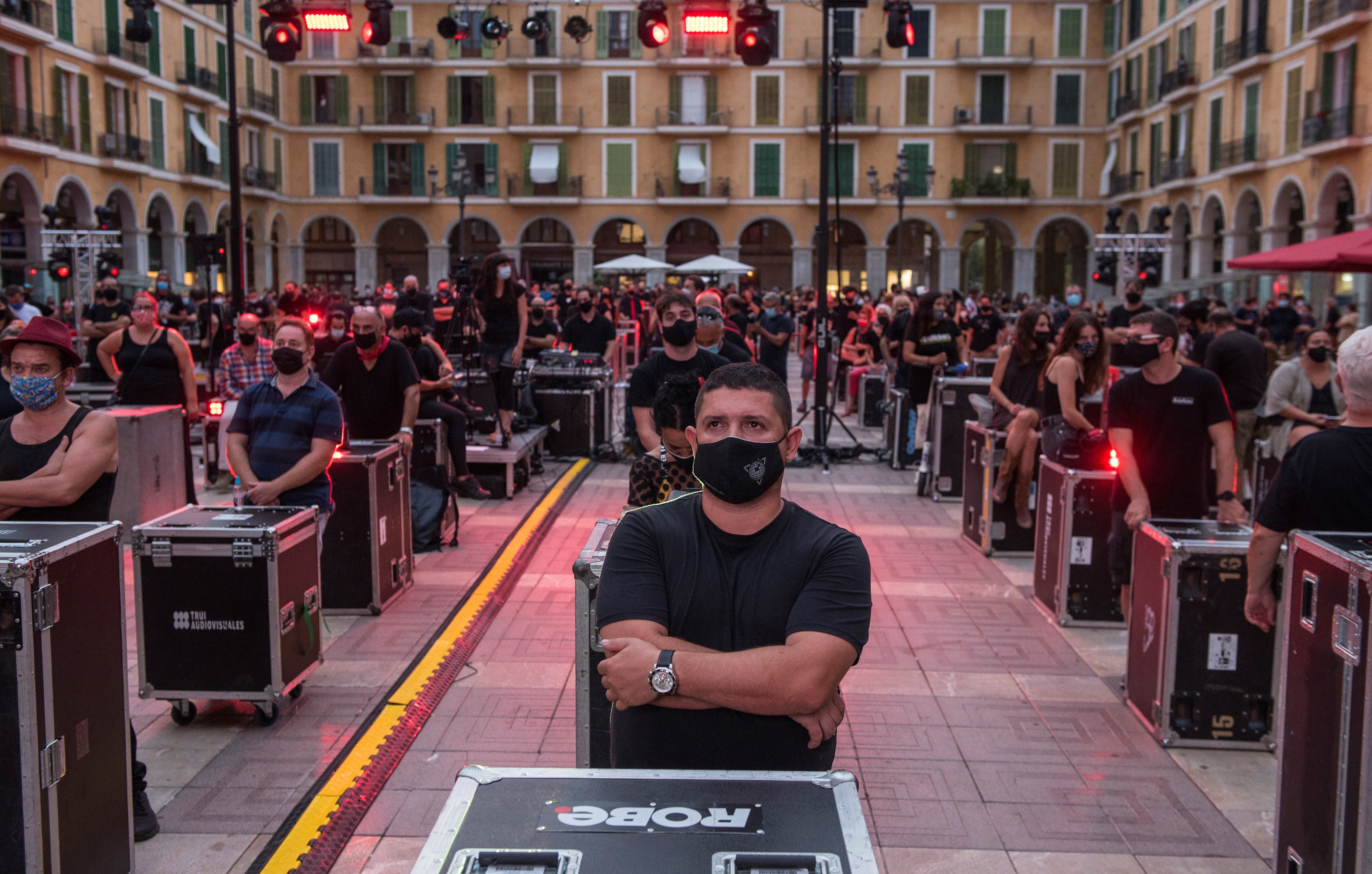 Protests in 20 cities to demand the return of cultural events