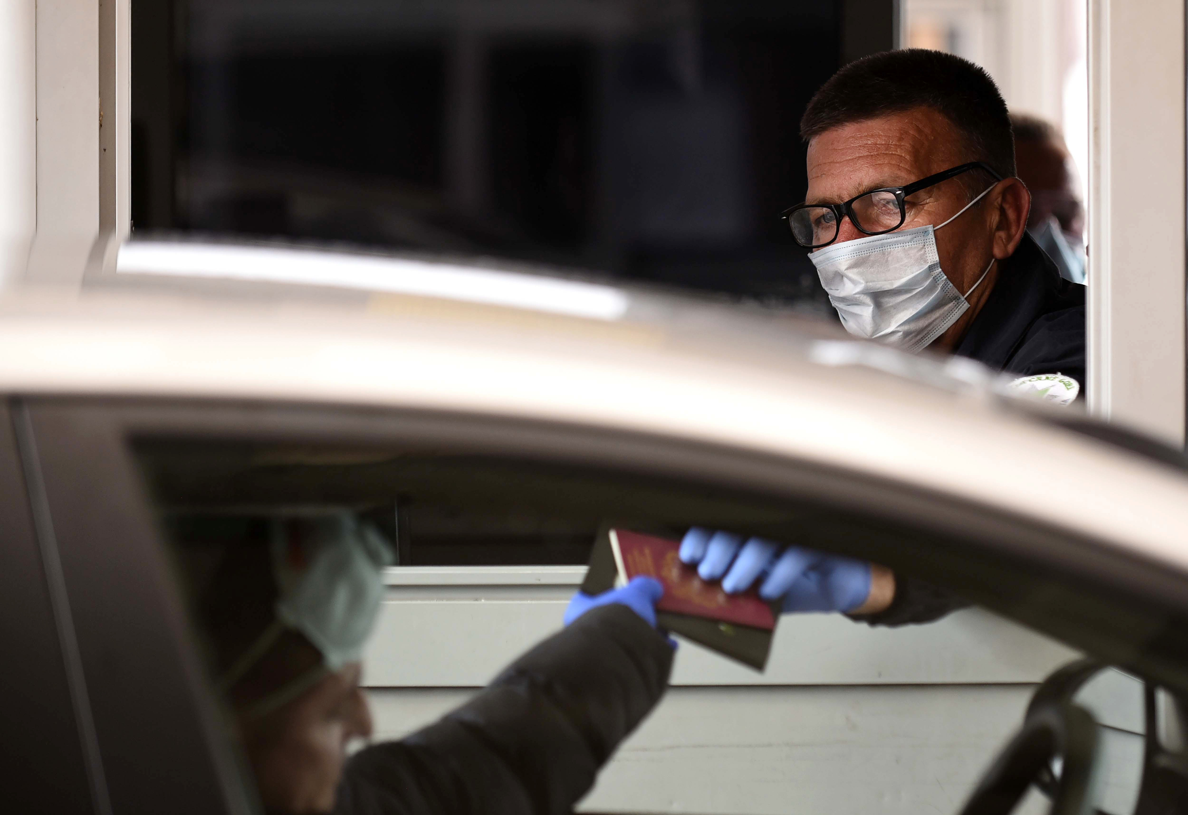 Border crossings between Montenegro and Albania closed due to Coronavirus