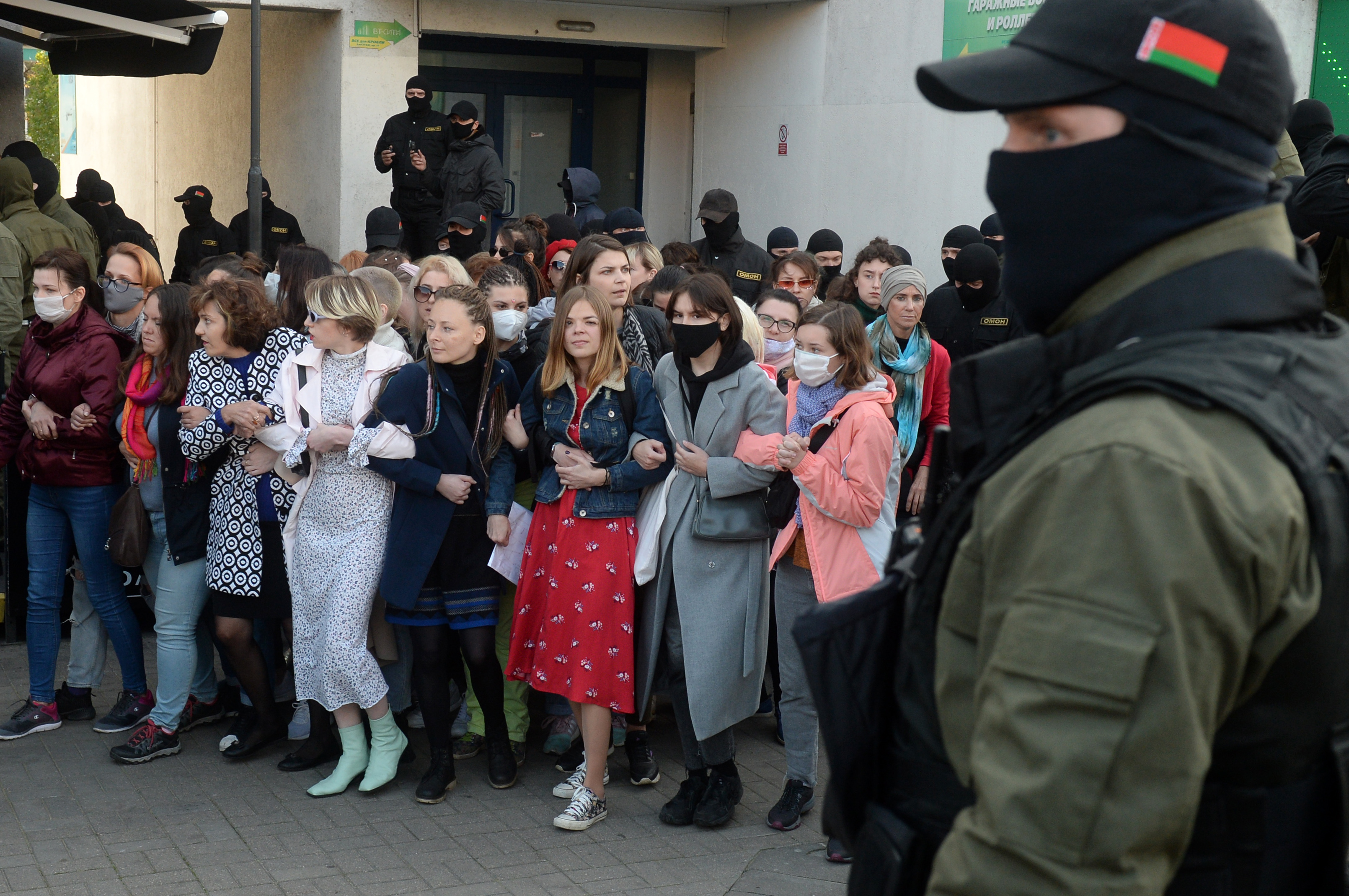 Opposition protests continue in Minsk