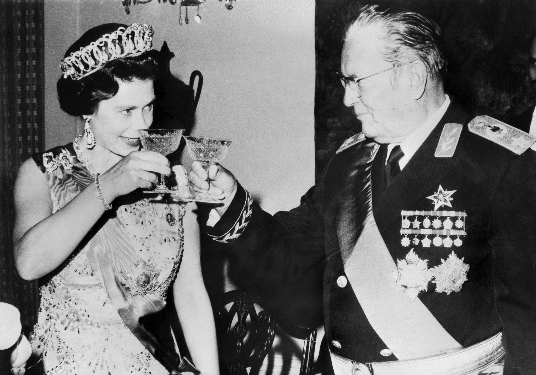 The Queen Elizabeth II greets Marshall Josip Broz Tito, 21 October 1972 during her official visit in Yougoslavia.,Image: 68212756, License: Rights-managed, Restrictions: , Model Release: no, Credit line: AFP / AFP / Profimedia