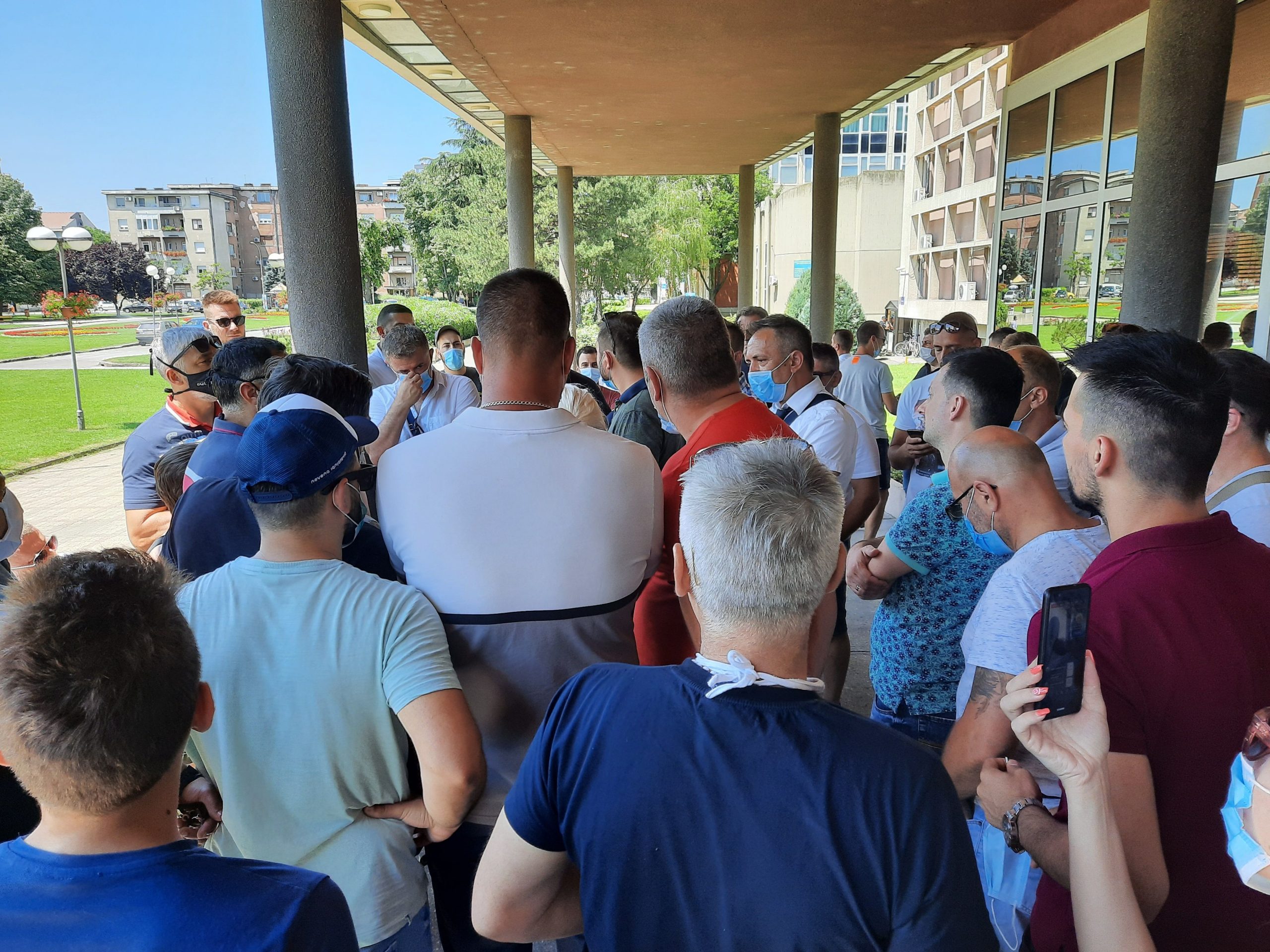 Protest ugostiteljskih radnika u Kragujevcu, Foto: Aleksandra Petrović/Nova.rs