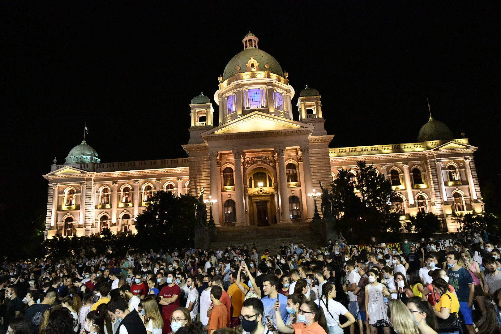 Beograd 02.07.2020. Skupština, Iseljavanje studenata iz Studentskog doma, Studentski grad, Studenti Foto: Vladislav Mitić/Nova.rs