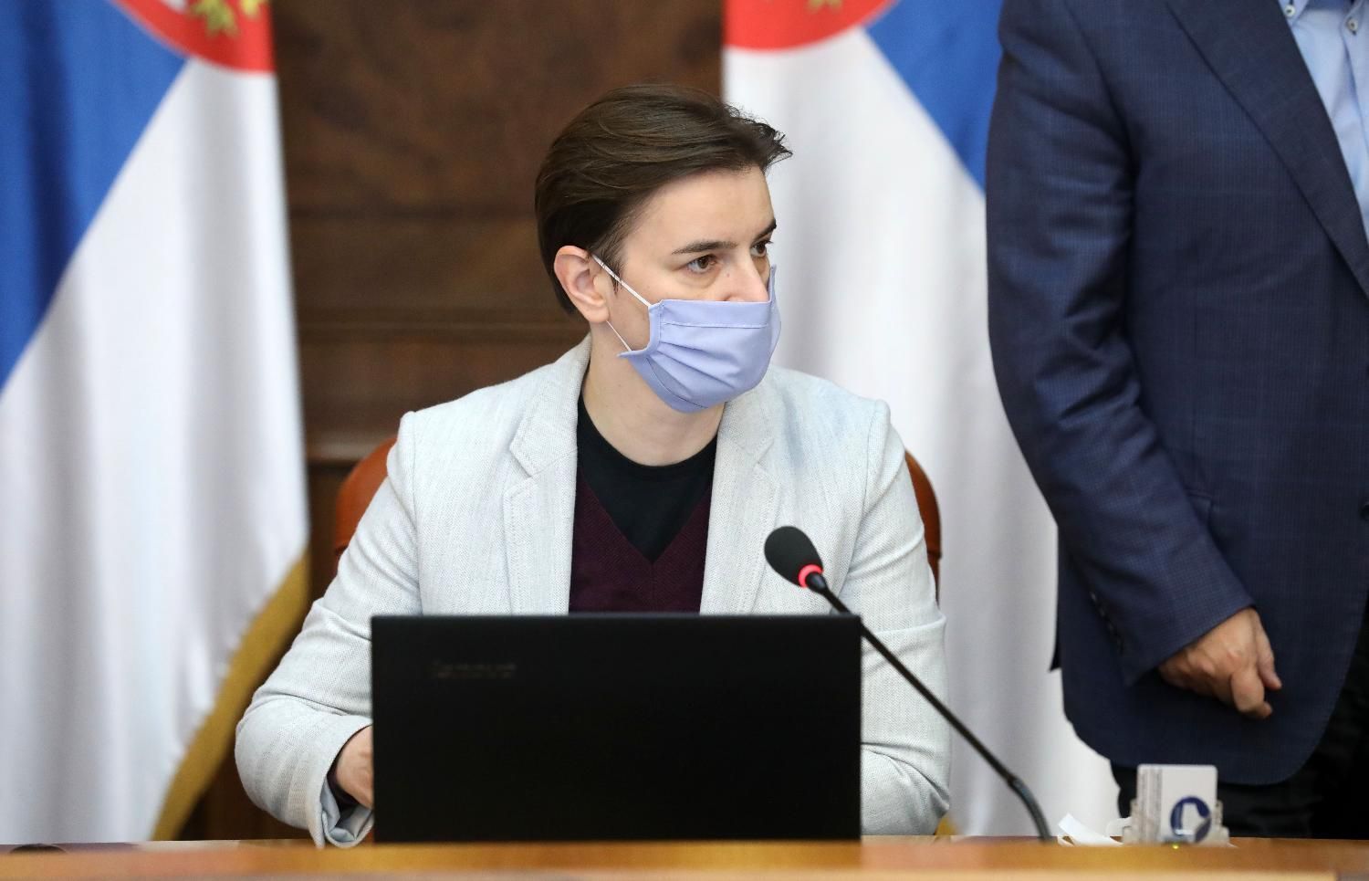 Mesto: Beograd
Datum: 21.03.2020
Dogadjaj: POLITIKA/DRUŠTVO/ZDRAVSTVO - sednica Vlade Srbije
Licnosti: Ana Brnabić