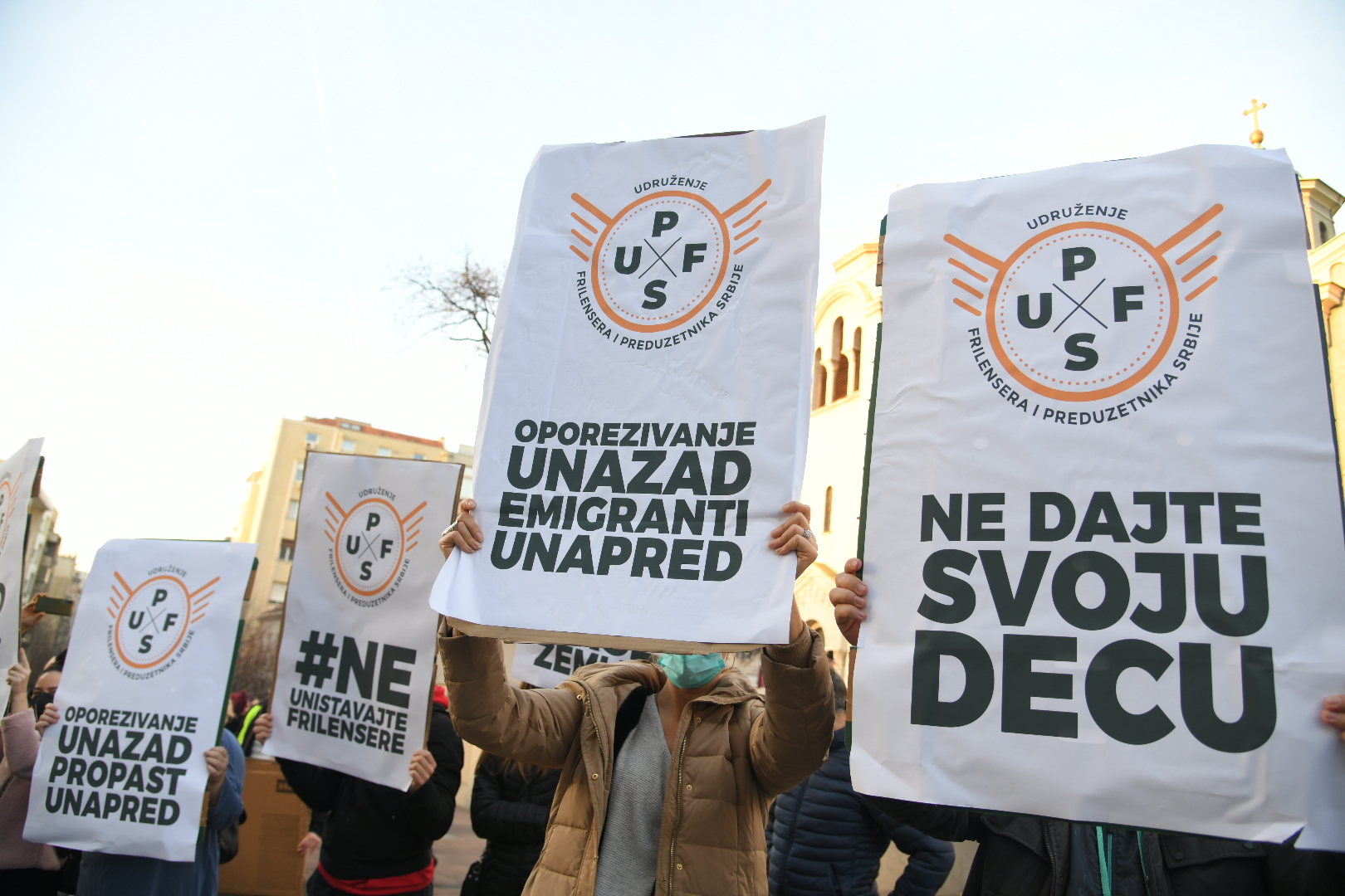 Beograd, 23.12.2020. Novi Beograd, SIV 3, Protest turizam, protest radnika u turističkim organizacijama, strajk privatnika, malih privrednika, Udruženje "Zaštitnik preduzetnika i privrednika Srbije", frilenseri Foto: Nemanja Jovanović/Nova.rs