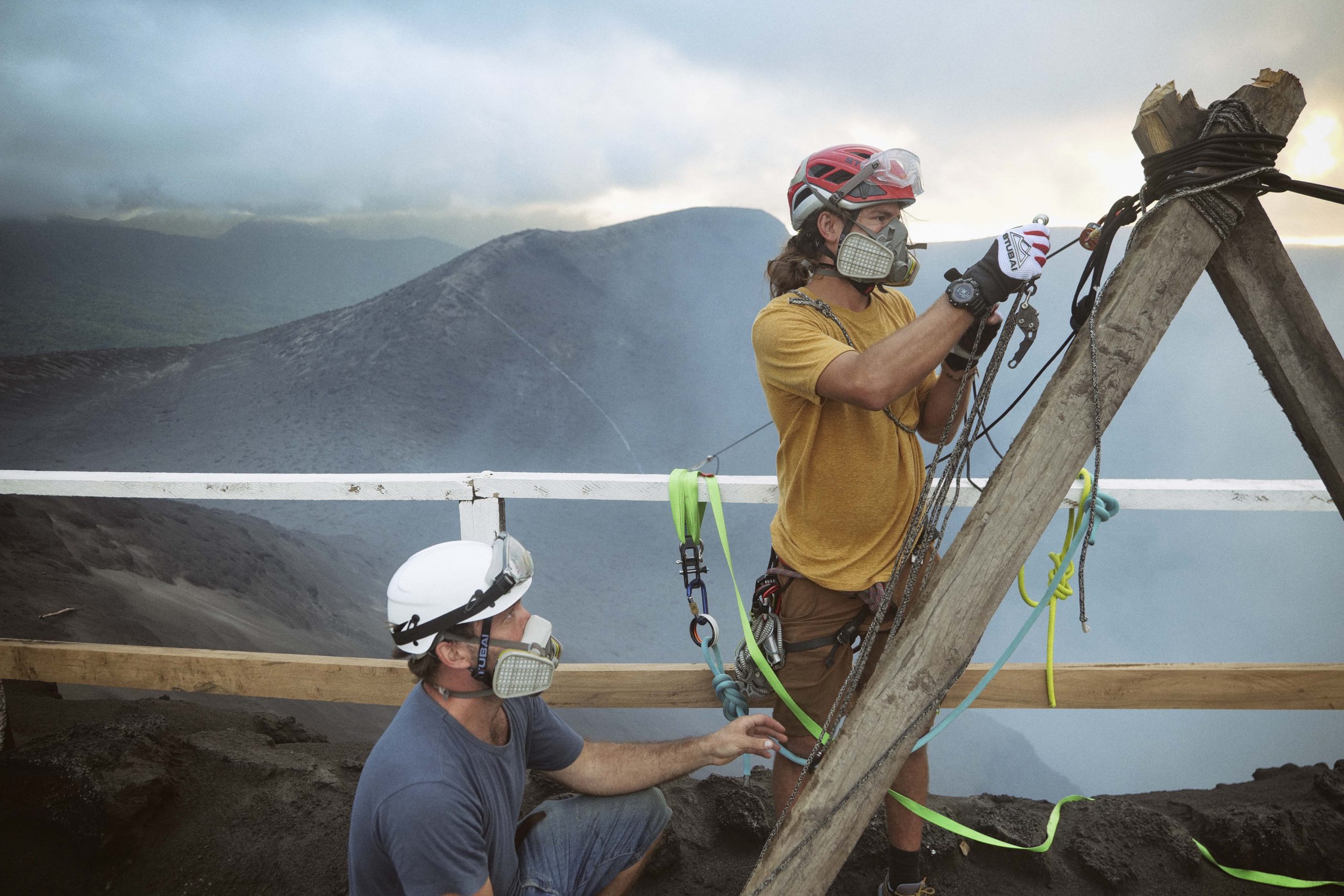 Alexander Schulz, 28, from Germany, and Rafael Bridi, 33, from Brazil crossed the Yasur volcano crater on Tanna Island, Pacific Ocean