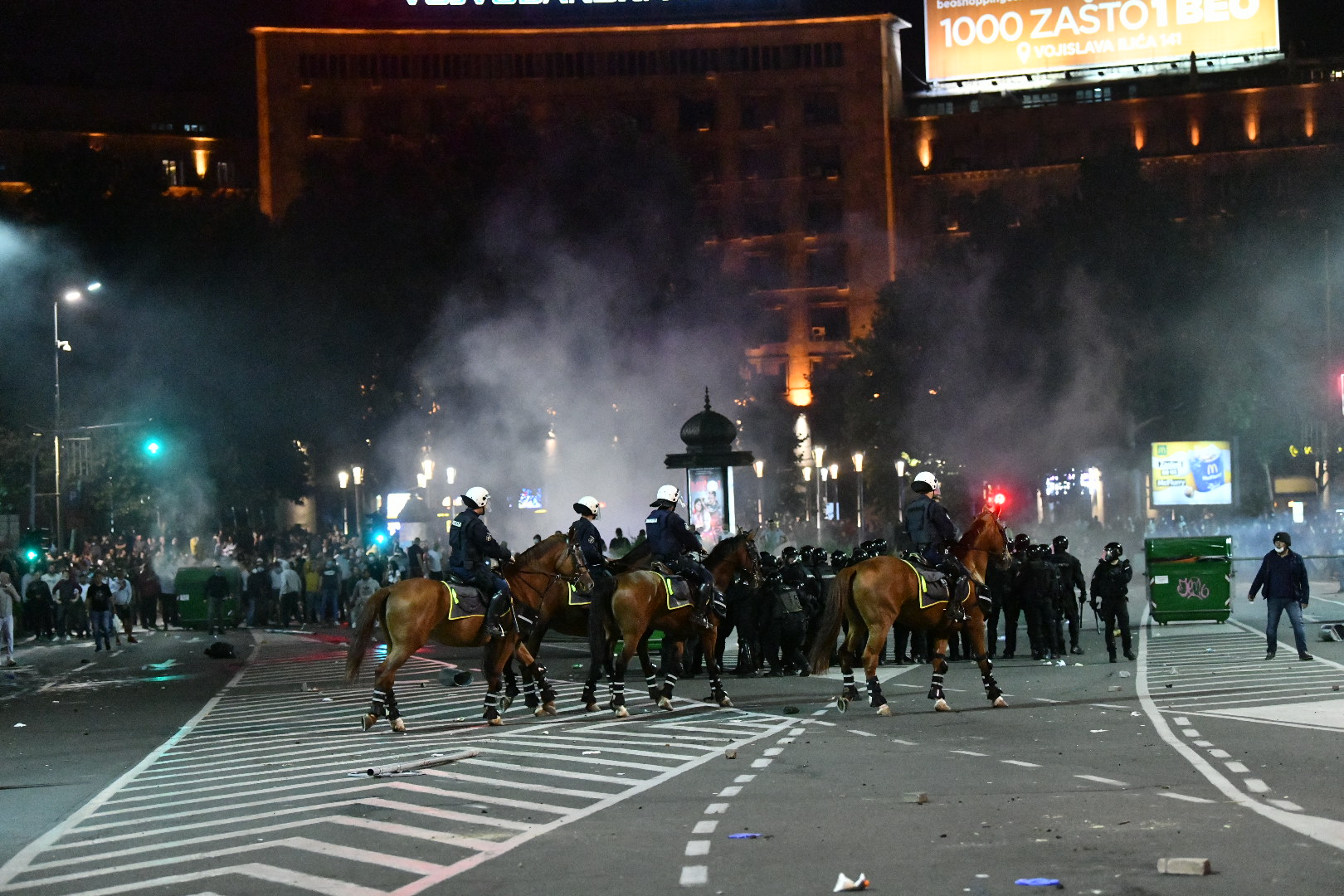 Beograd, 07.07.2020. Skupština, Protest protiv Vučića i policijskog časa Foto: Vladislav Mitić/Nova.rs