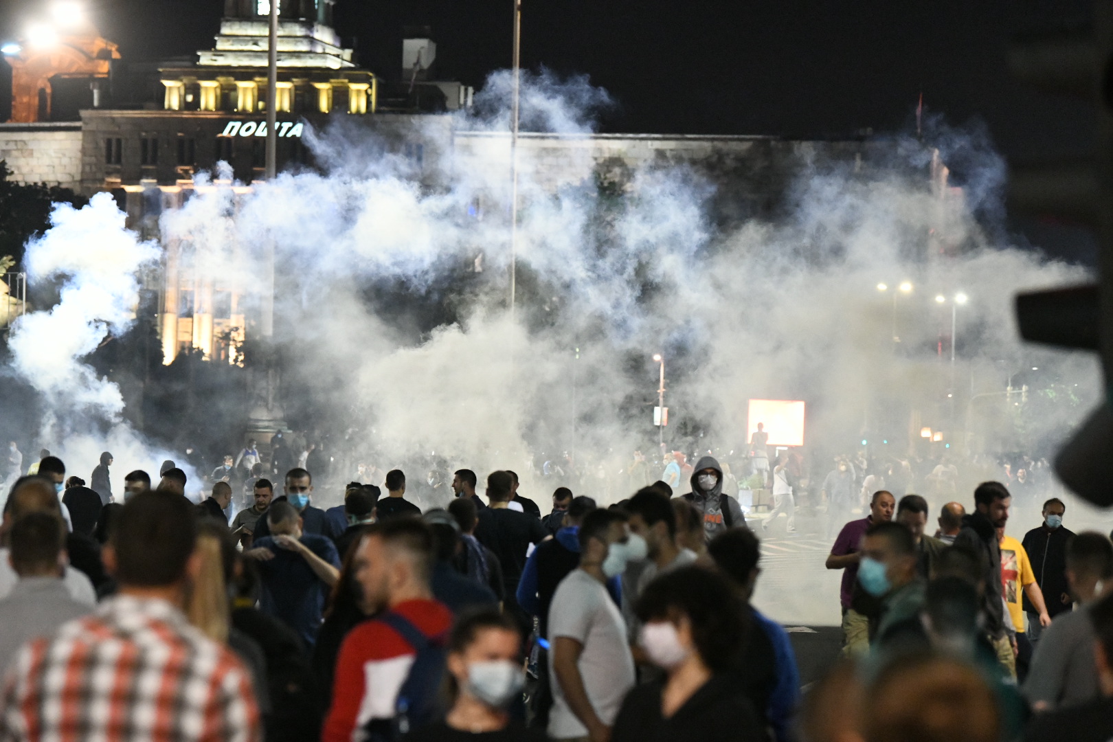 Beograd, 07.07.2020. Skupština, Protest protiv Vučića i policijskog časa Foto: Vesna Lalić/Nova.rs