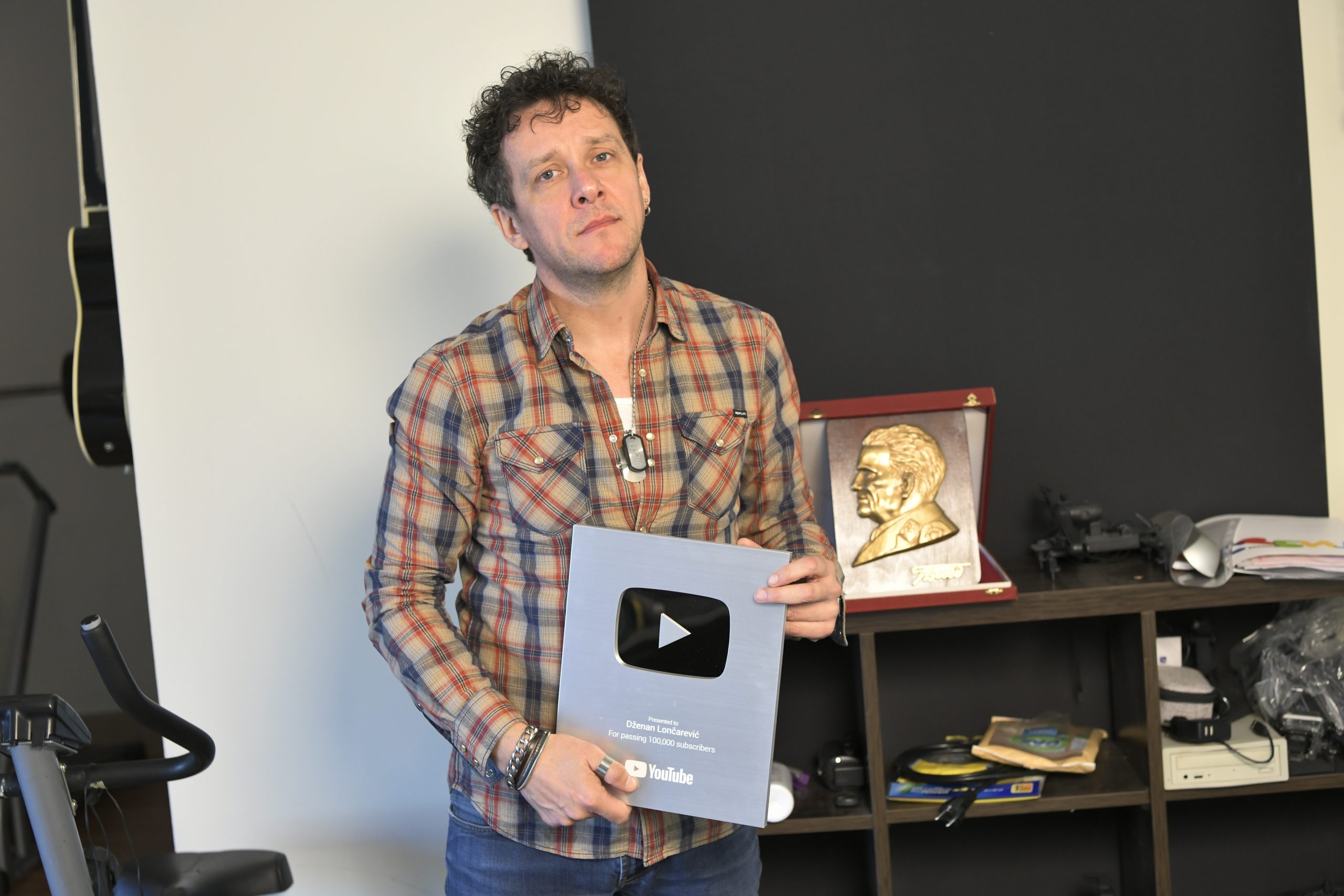 Beograd 05.03.2020 intervju, Dženan Lončarević pevač Foto: Zoran Lončarević/Nova.rs