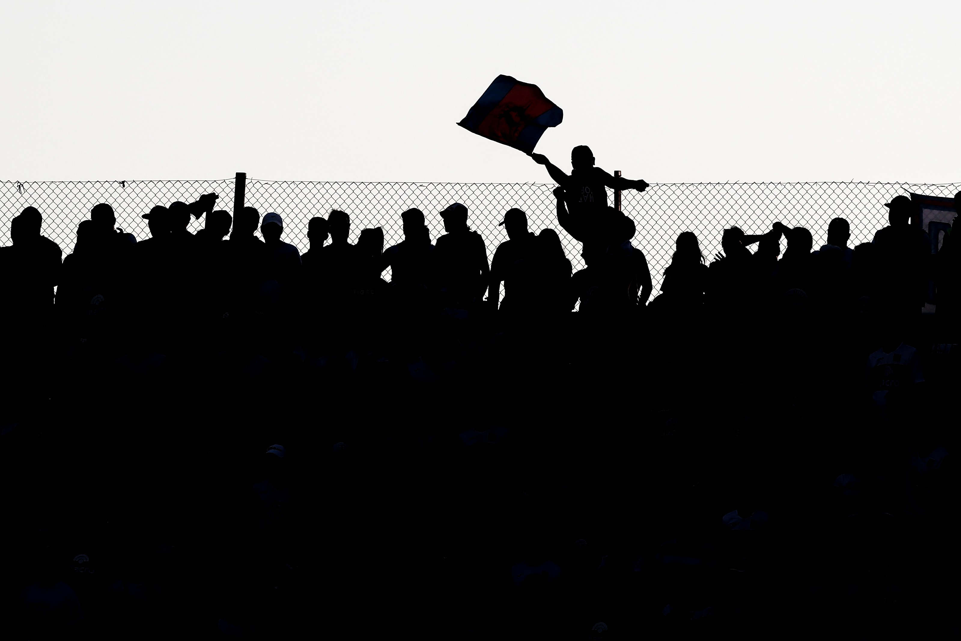 epaselect epa08270695 Fans of Tigre attend the Copa Libertadores group B soccer match between Club Atletico Tigre and Palmeiras at Don Jose Dellagiovanna stadium in Victoria, Buenos Aires province, Argentina, 04 March 2020.  EPA-EFE/Juan Ignacio Roncoroni
