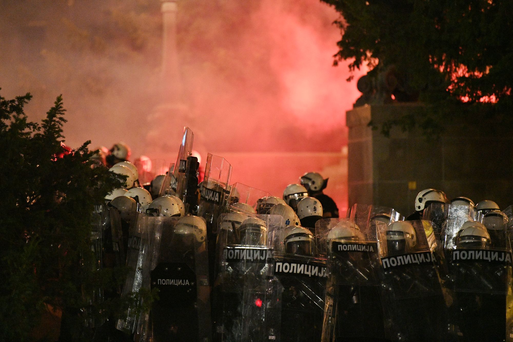 Beograd 10.07.2020. Policija. Skupština Srbije, protest, četvrti dan, 4 dan Foto: Filip Krainčanić/Nova.rs
