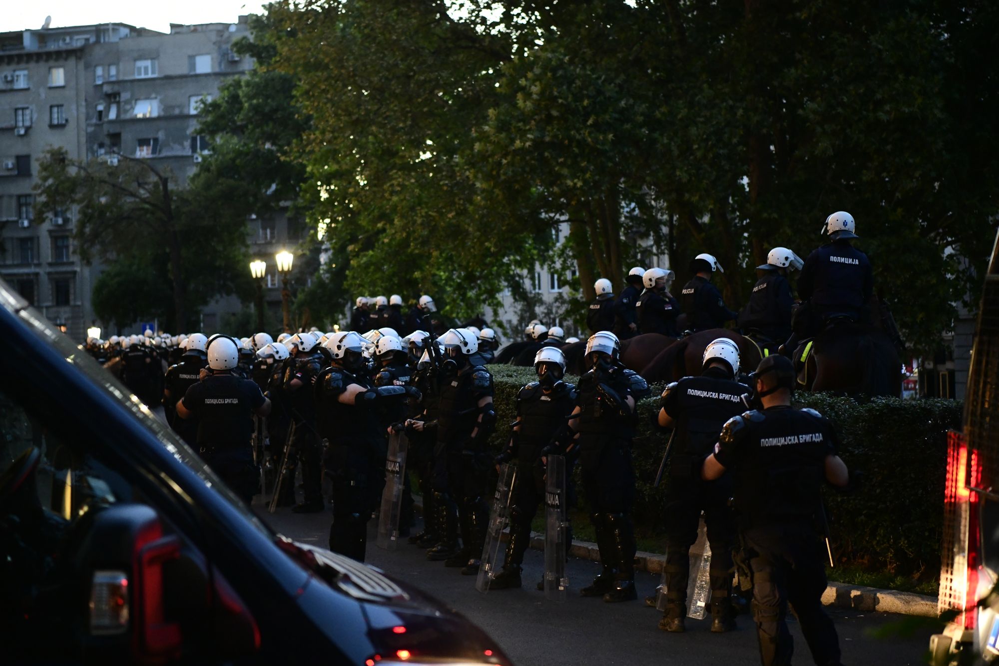 Beograd 10.07.2020. Policija, ljudi, Skupština Srbije, protest, četvrti dan, 4 dan Foto: Goran Srdanov/Nova.rs