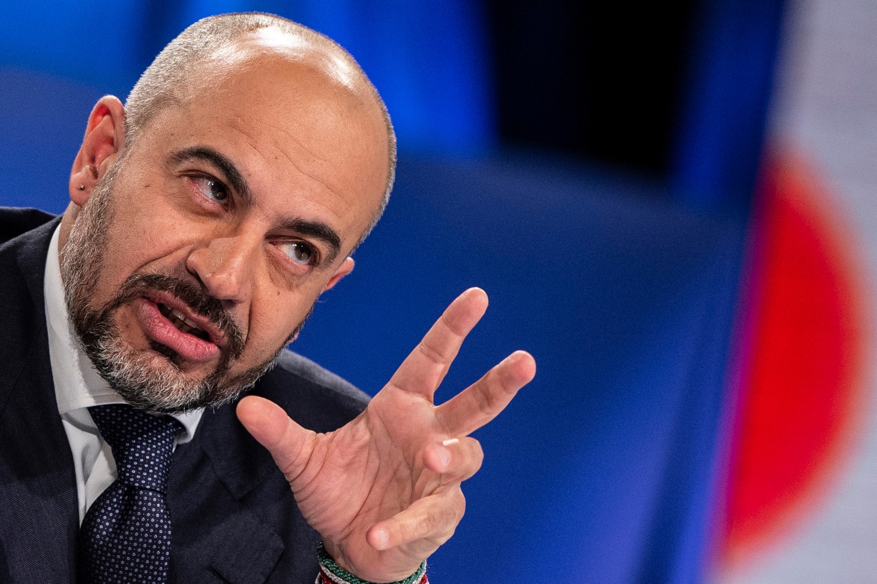 Mezz'ora in più: ospiti Gianluigi Paragone, Giampiero Massolo e Mattia SantoriMezz'ora in più: ospiti Gianluigi Paragone, Giampiero Massolo e Mattia Santori