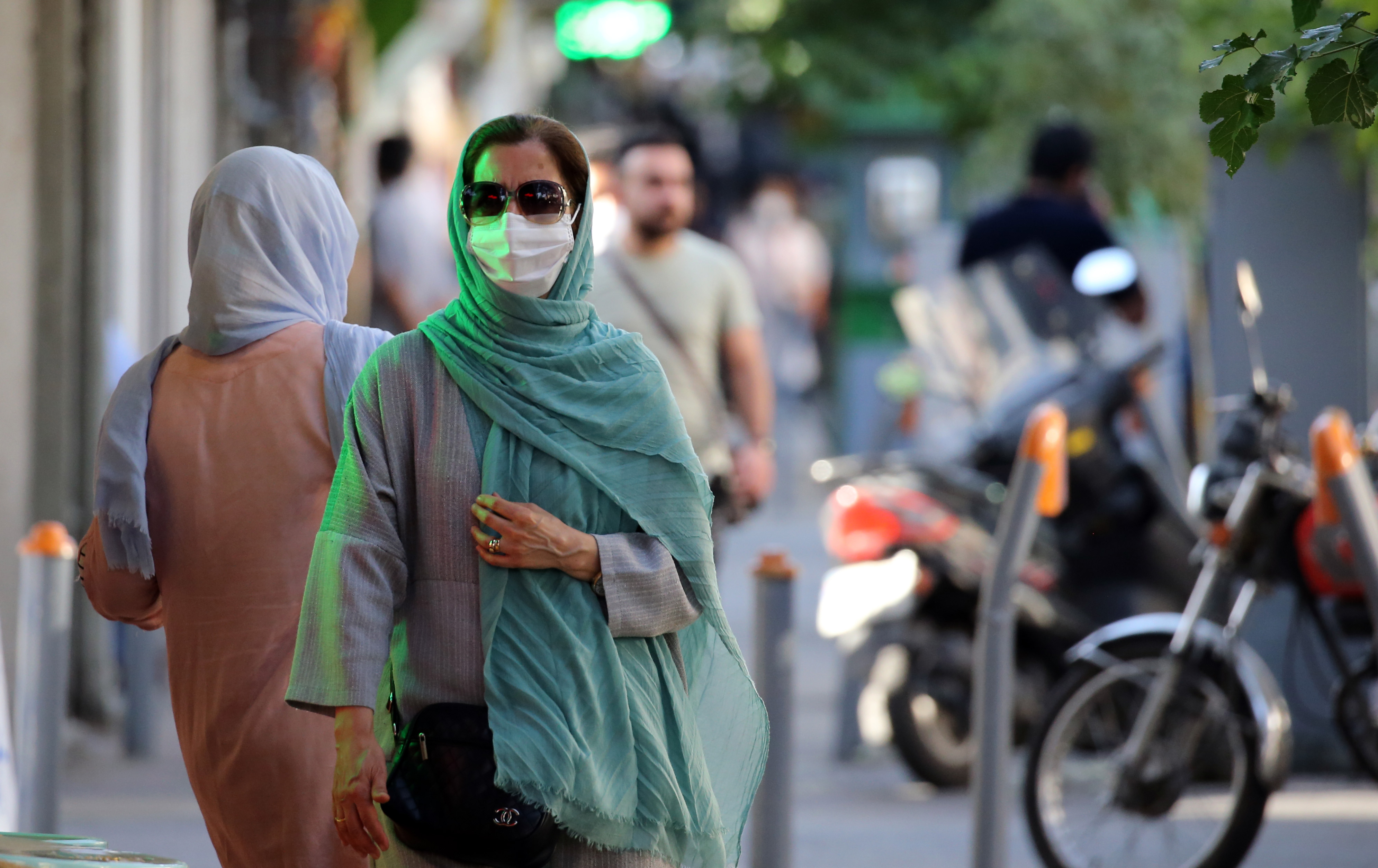 Death toll of coronavirus back to more than hundred in Iran