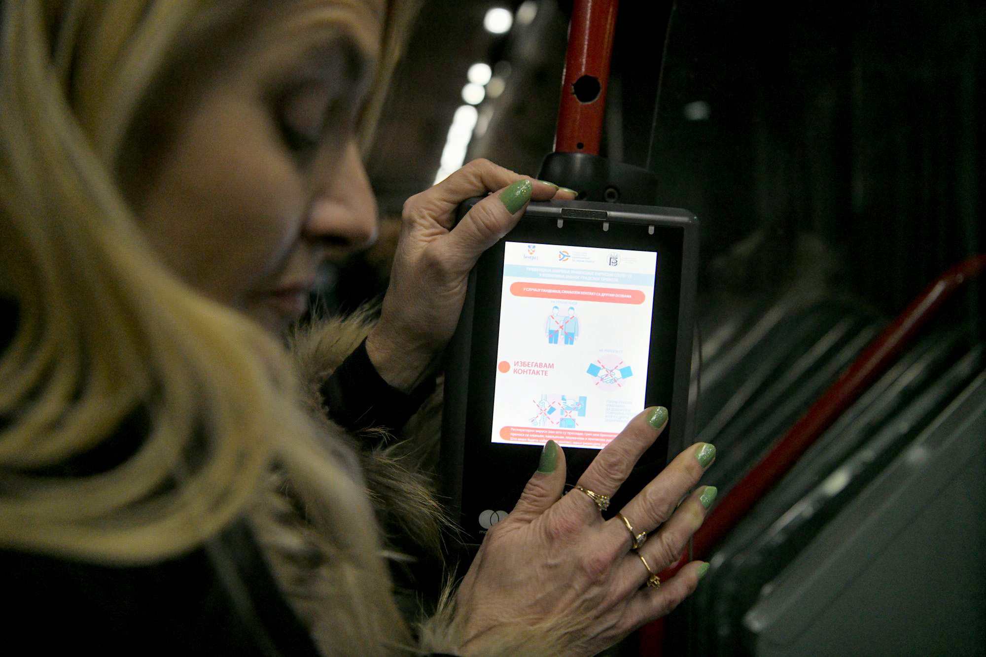 Beograd 13.02.2020. Koronavirus, gradski prevoz, busplus validator obaveštenje Foto:Filip Krainčanić/Nova.rs