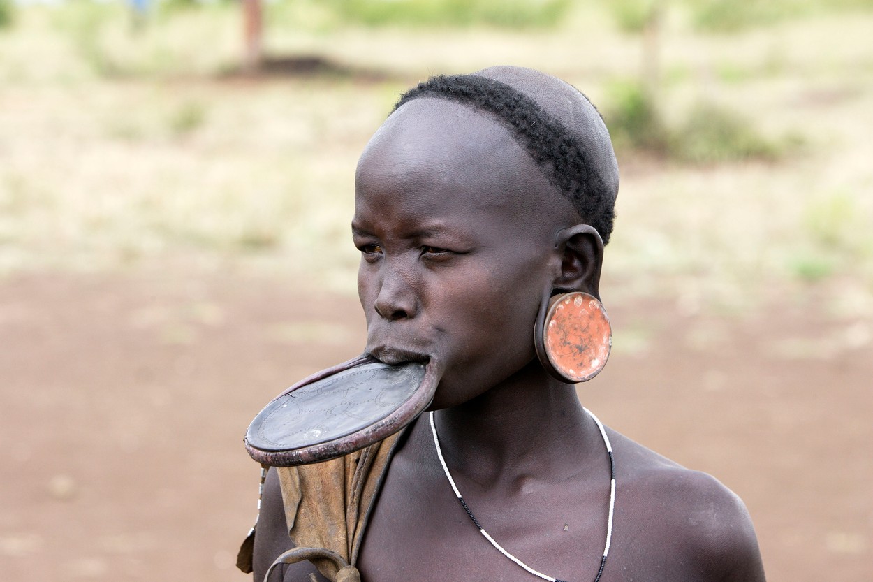 Mursi people - woman with lip plate / plug / disk, Image: 174678363, License: Rights-managed, Restrictions: , Model Release: no, Credit line: - / Ardea / Profimedia