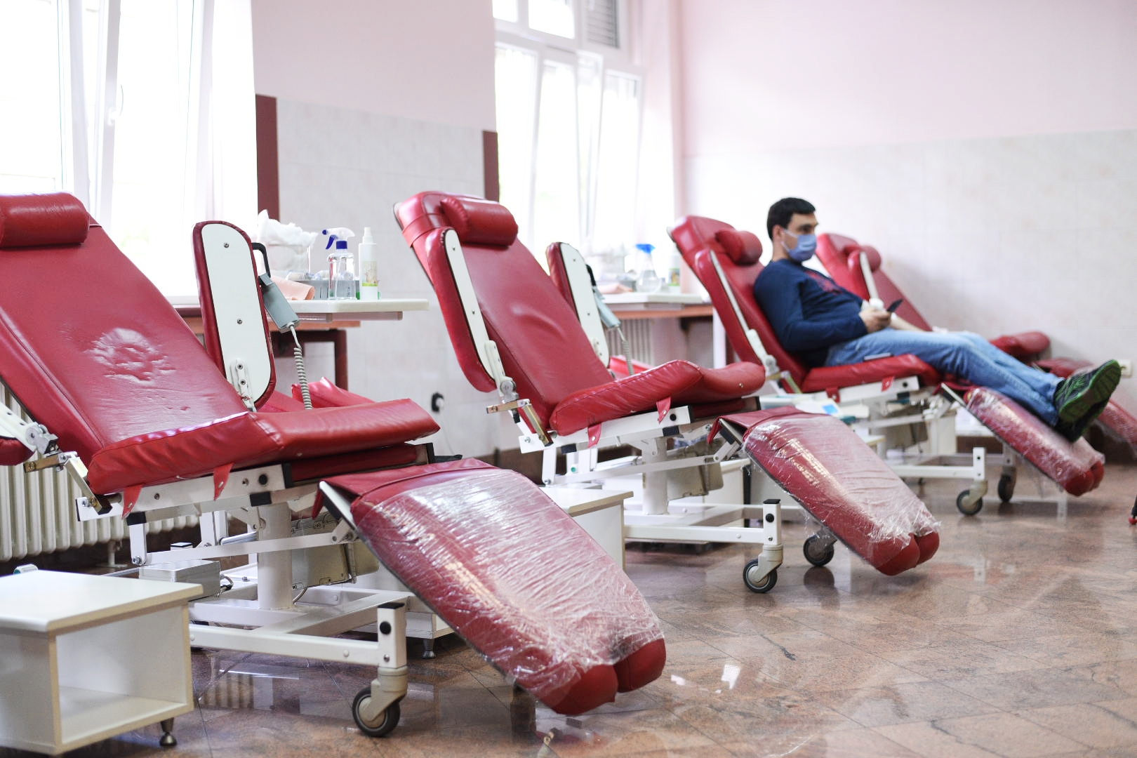 Beograd 06.05.2020. Institut za transfuziju krvi Srbije Foto: Dragan Mujan/Nova.rs