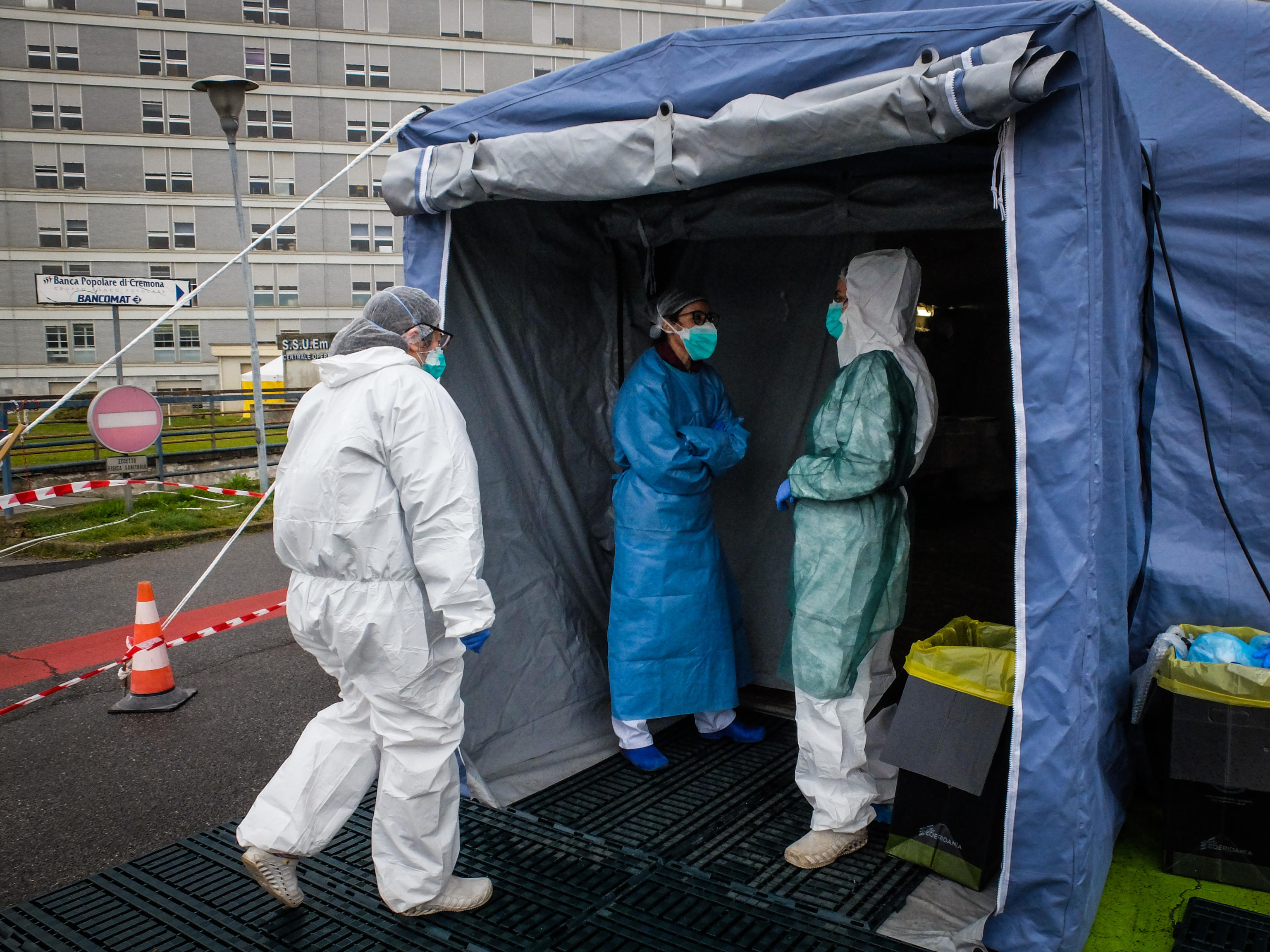 Novel coronavirus Covid-19 outbreak in Italy