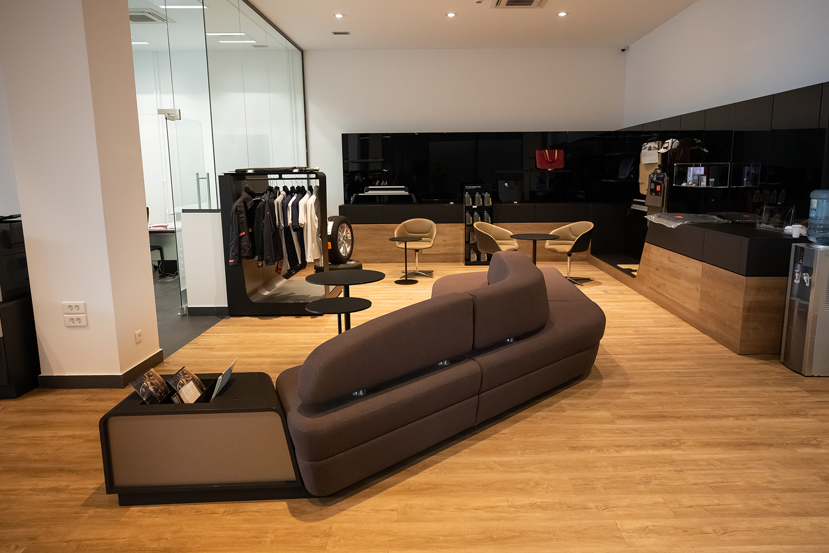 Emil Frey Auto Centar