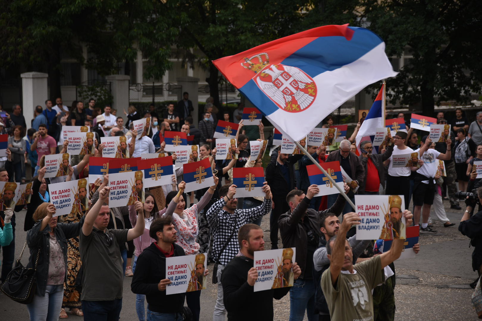 Beograd 15.05.2020. Protest podrške Ne damo svetinje ispred crkve Svetog Marka Foto:Dragan Mujan/Nova.rs