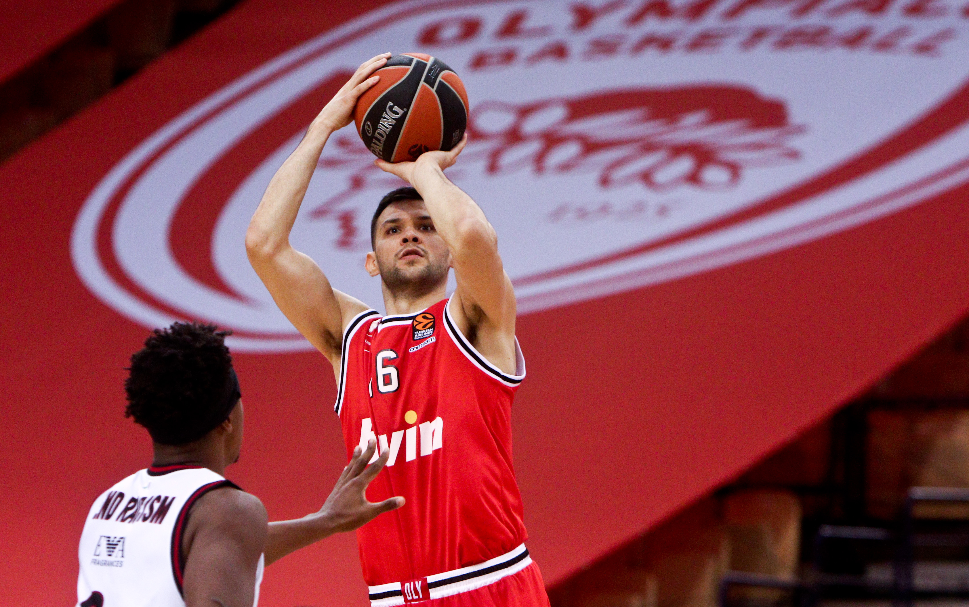 Kostas Papanikolaou