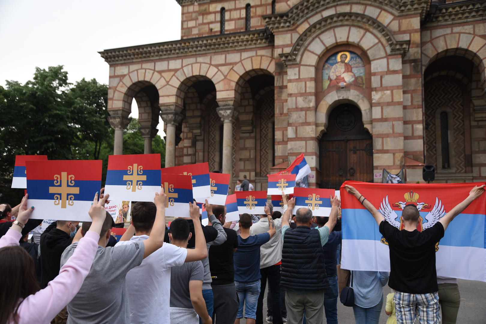 Beograd 15.05.2020. Protest podrške Ne damo svetinje ispred crkve Svetog Marka Foto:Dragan Mujan/Nova.rs