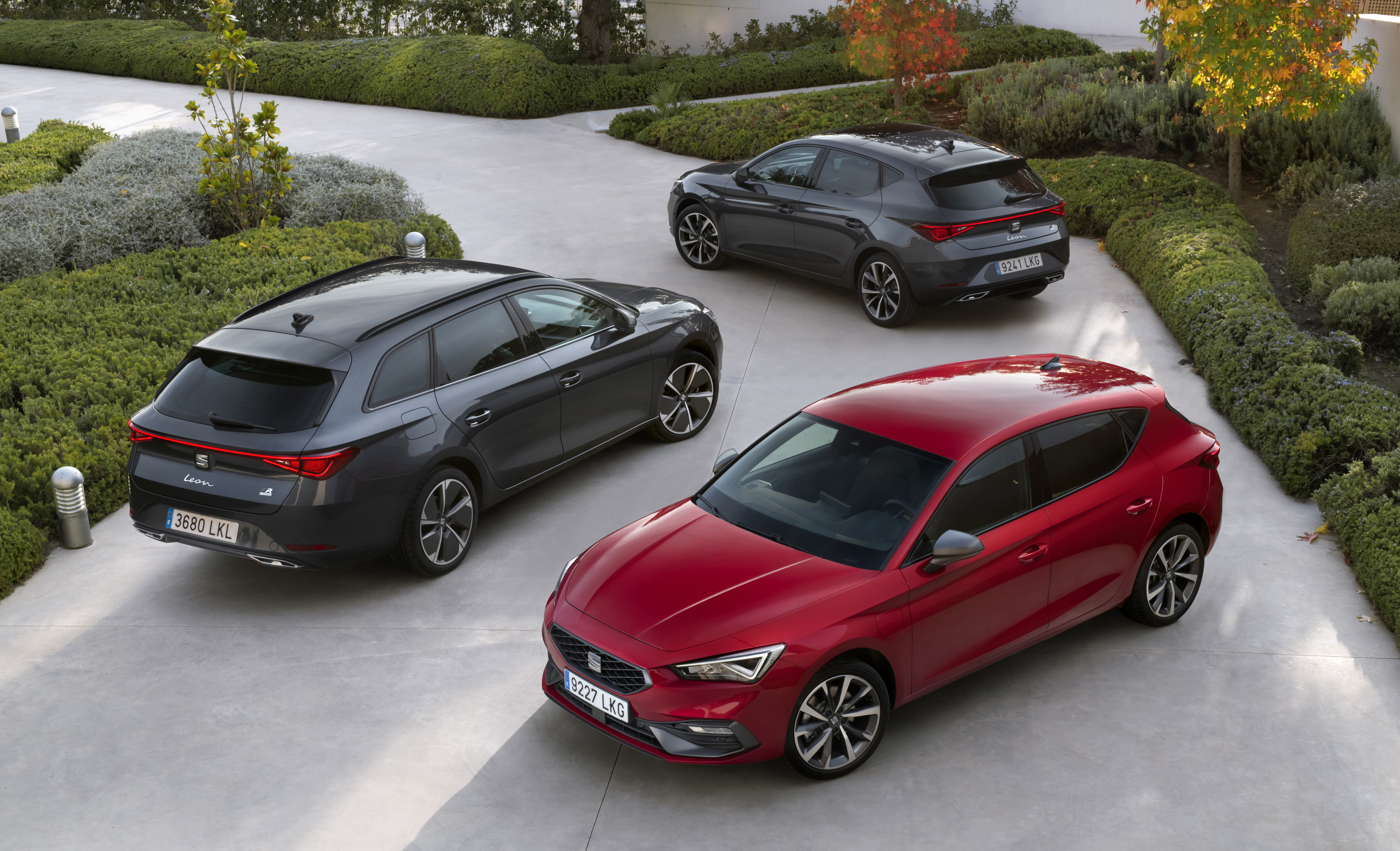 New-SEAT-Leon-e-HYBRID_01_HQ