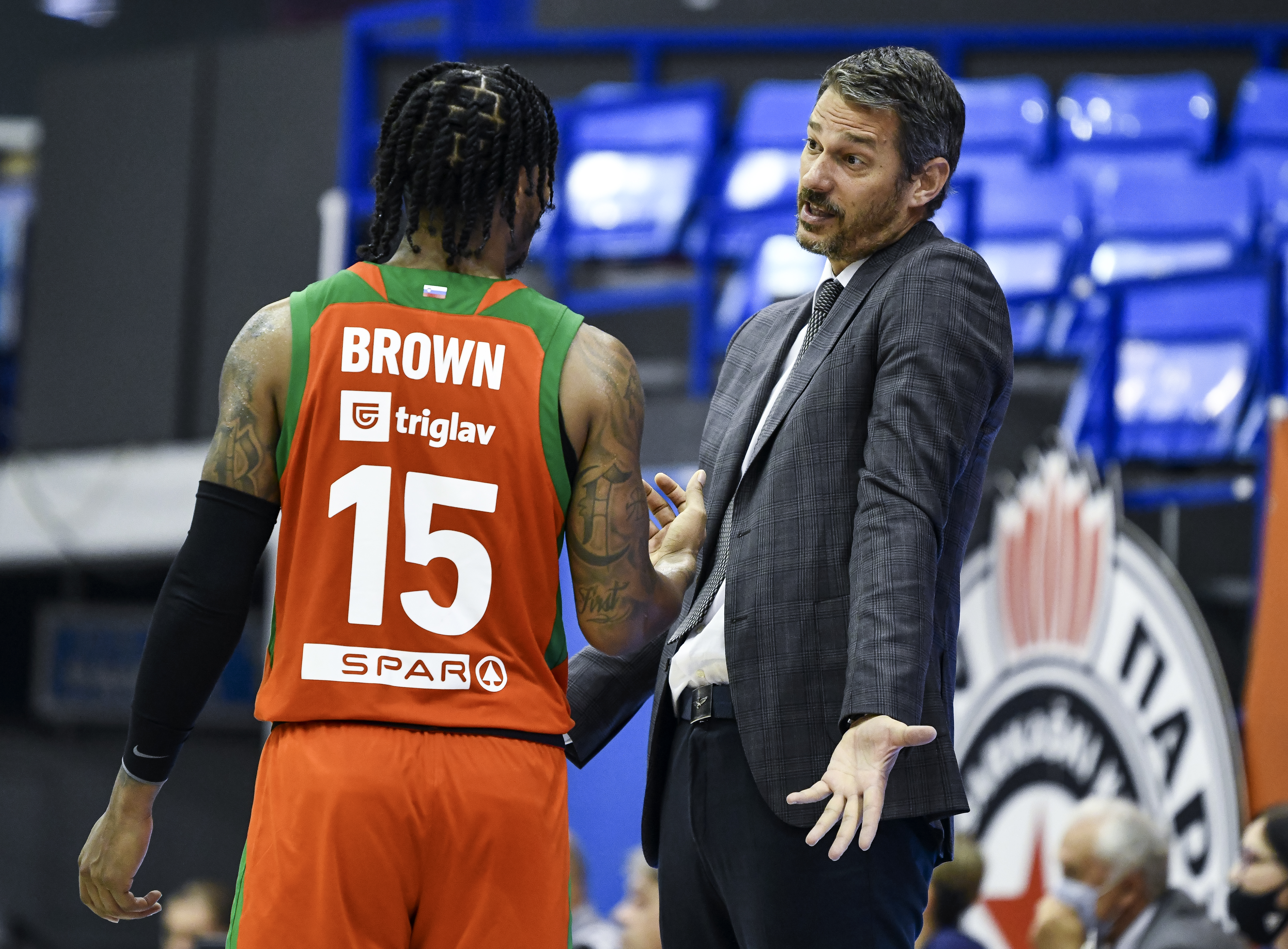 Kosarka Basketball ABA season 2020-2021
Partizan v Cedevita Olimpija
head coach Jurica Golemac (R) and Rion Cortez Brown
Beograd, 25.10.2020.
foto: Dragana Stjepanovic/Starsport.rs ©