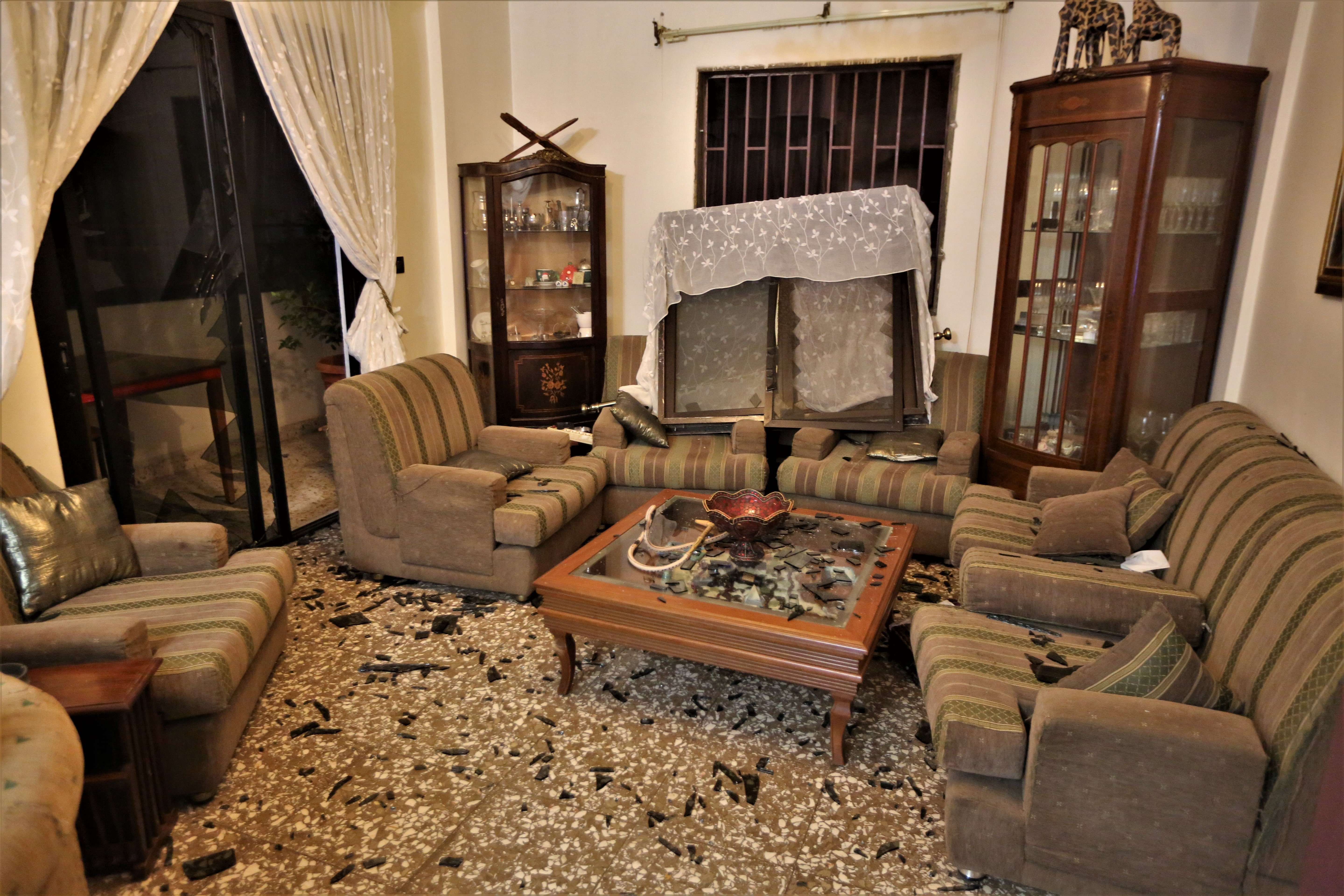 Large explosion in harbor area rocks Beirut