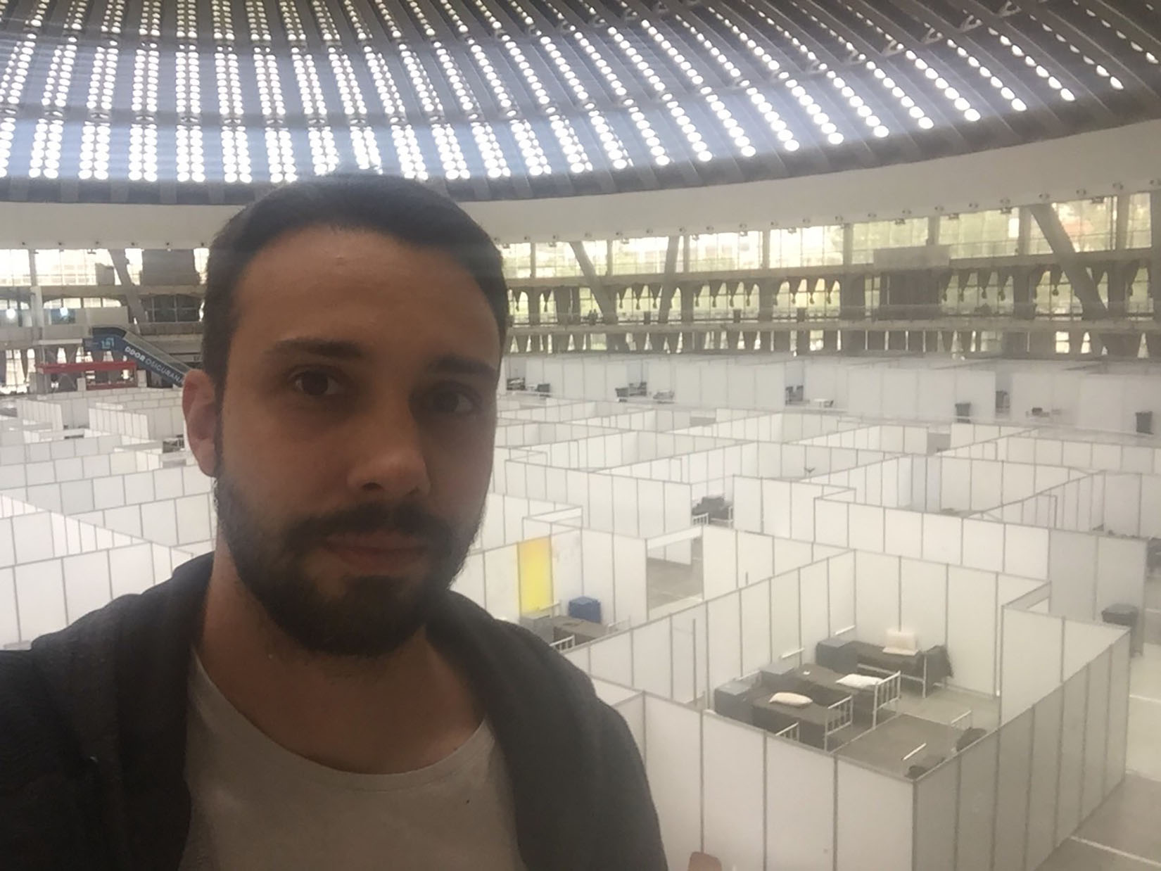 Glumac Miloš Đuričić u bolnici na Sajmu